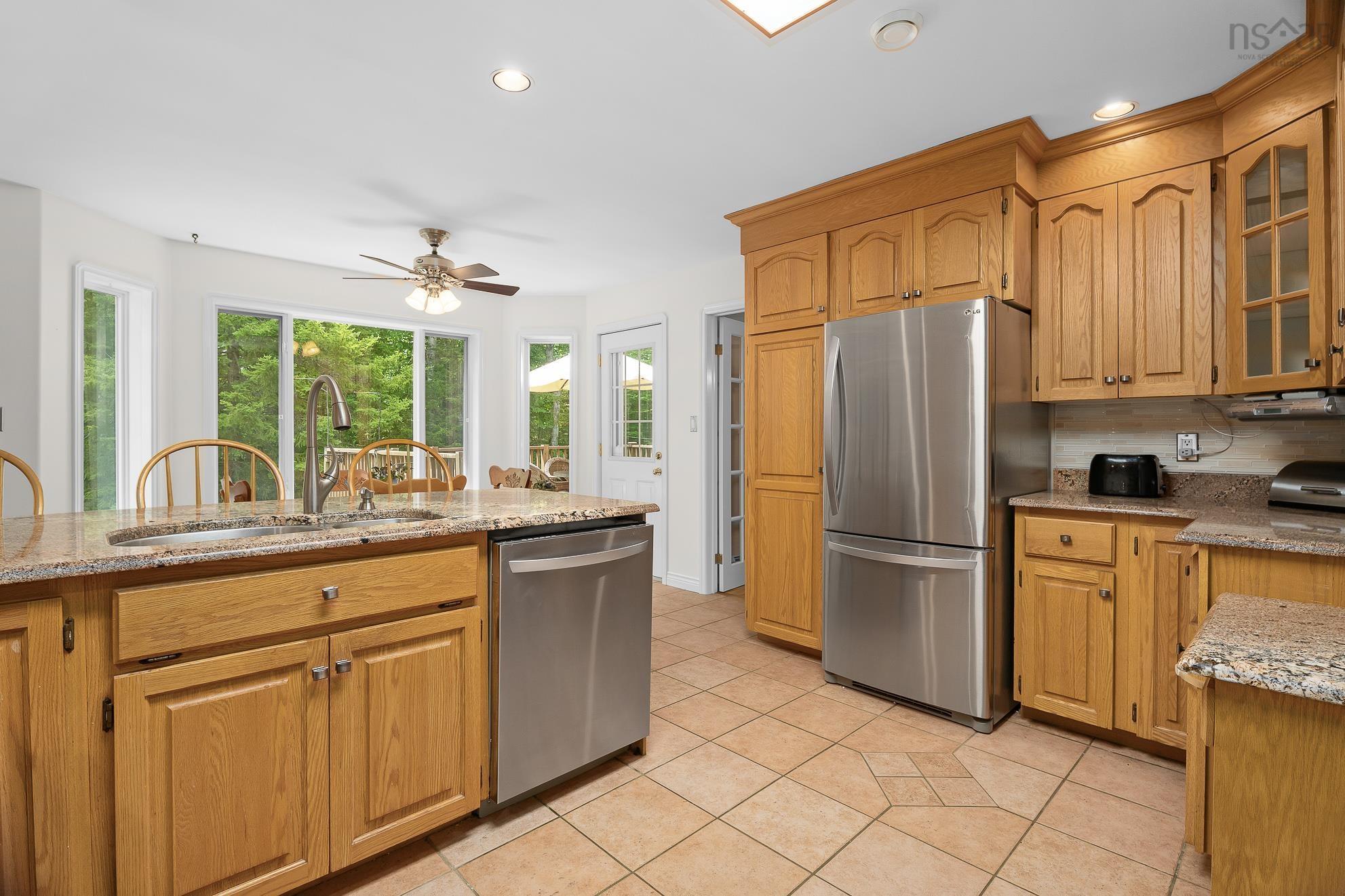 View image 12