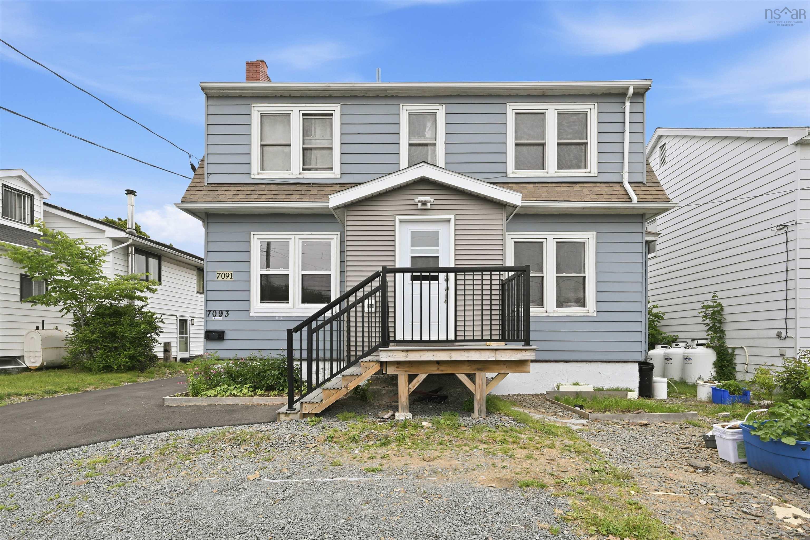 Thumbnail image for 7091/7093 Bayers Road MLS<sup>®</sup> 202615838