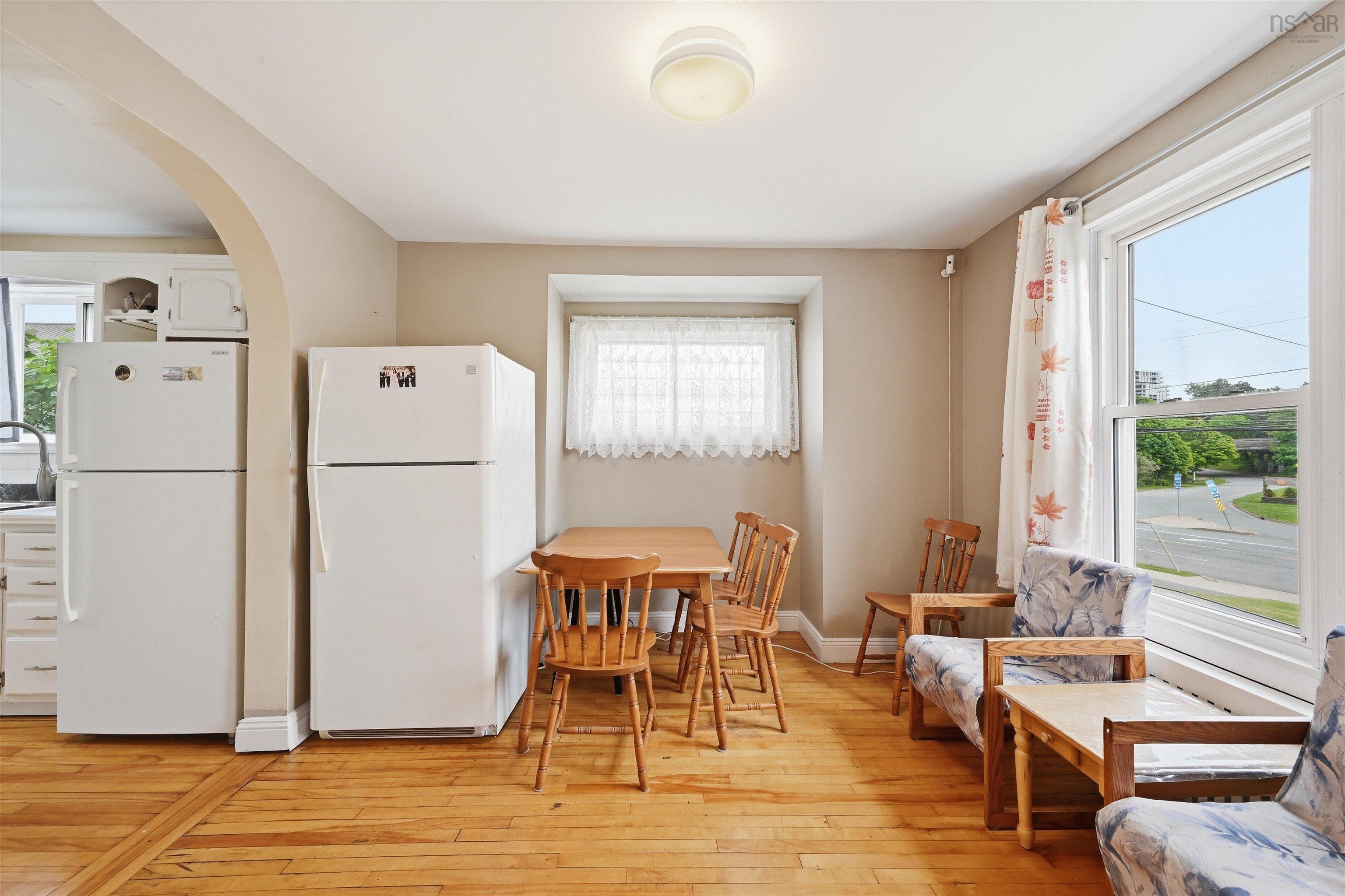 View image 8