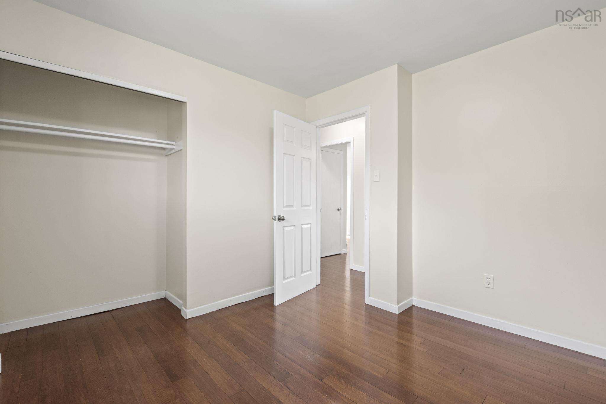 View image 18