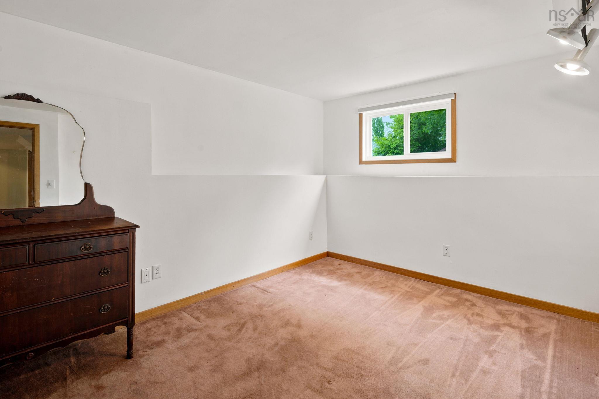 View image 21
