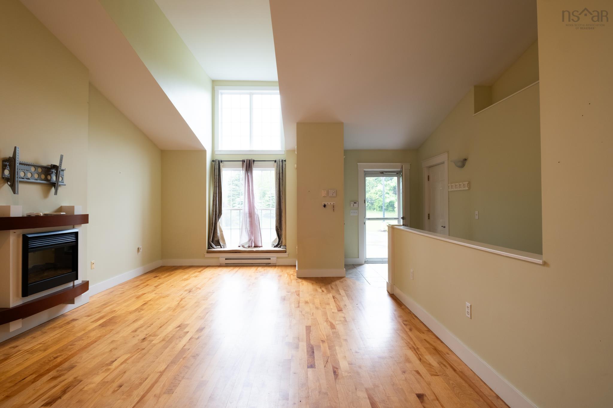 View image 9