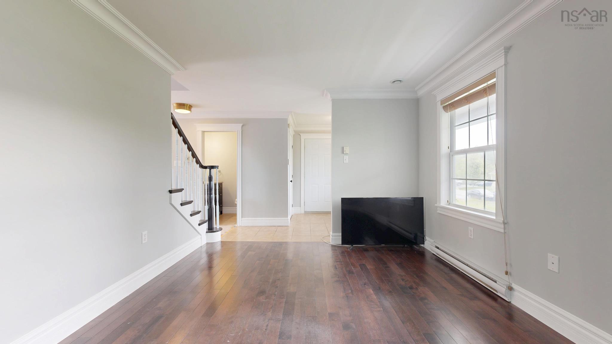 View image 10