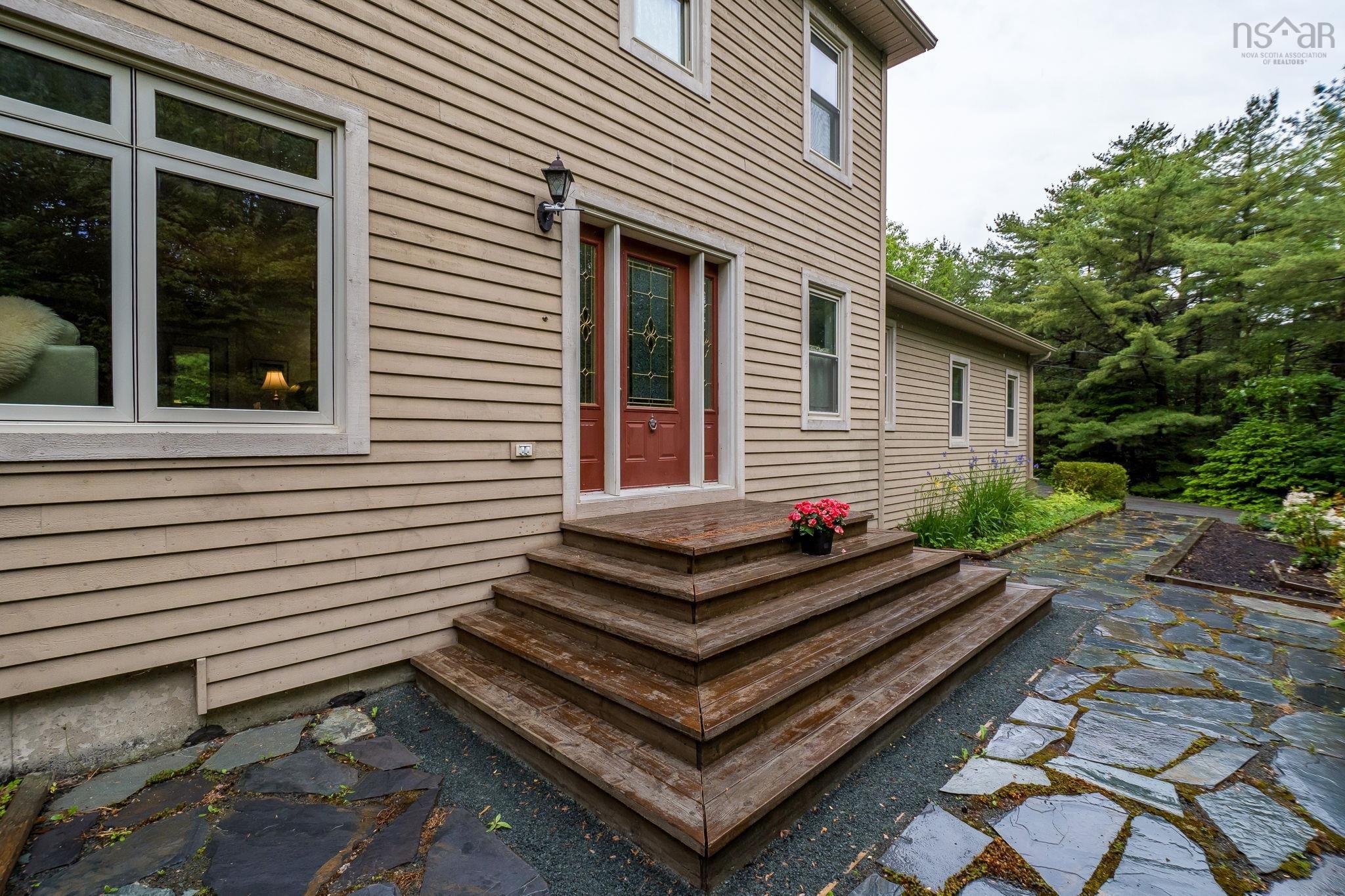 View image 28