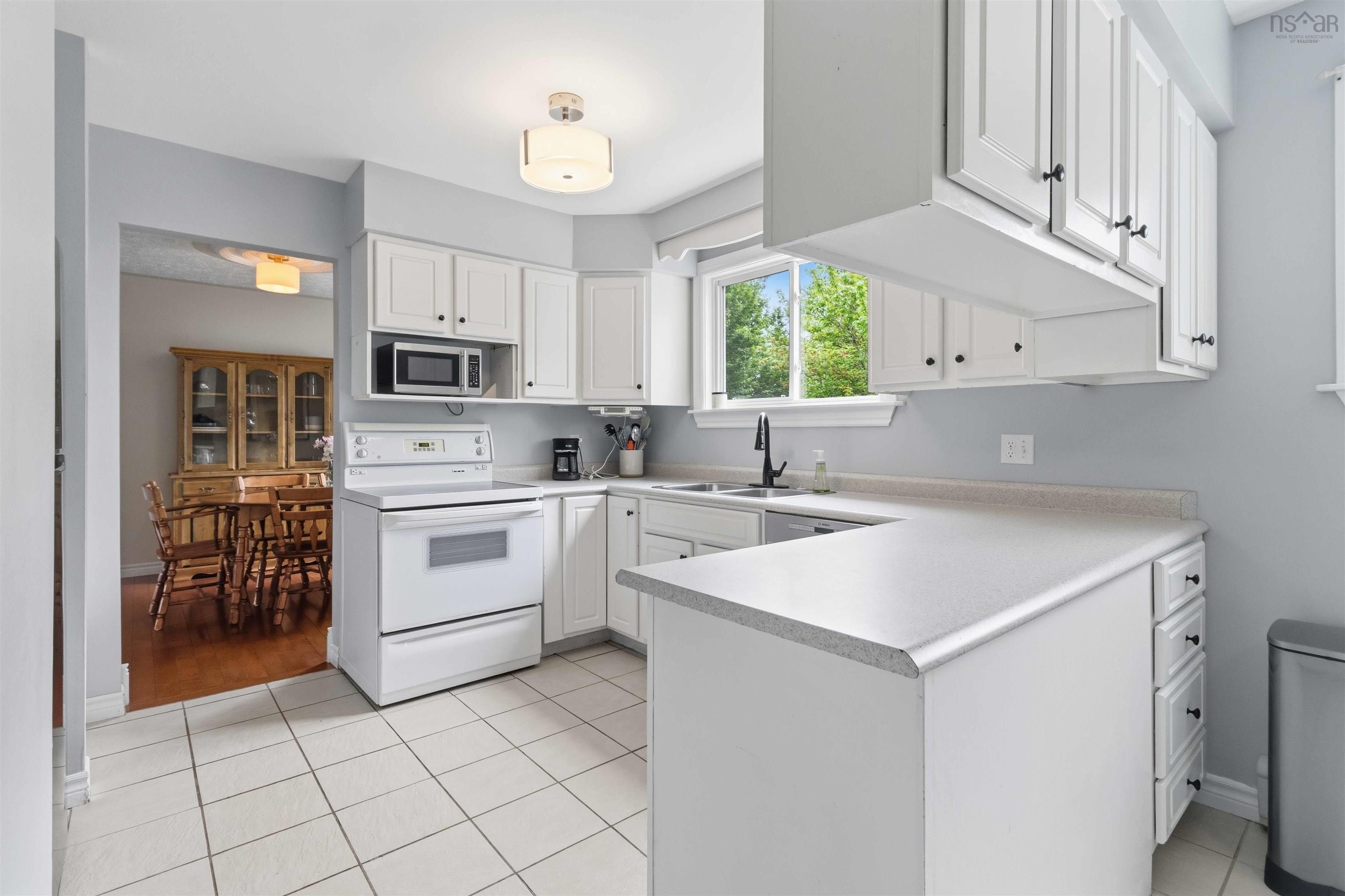 View image 11