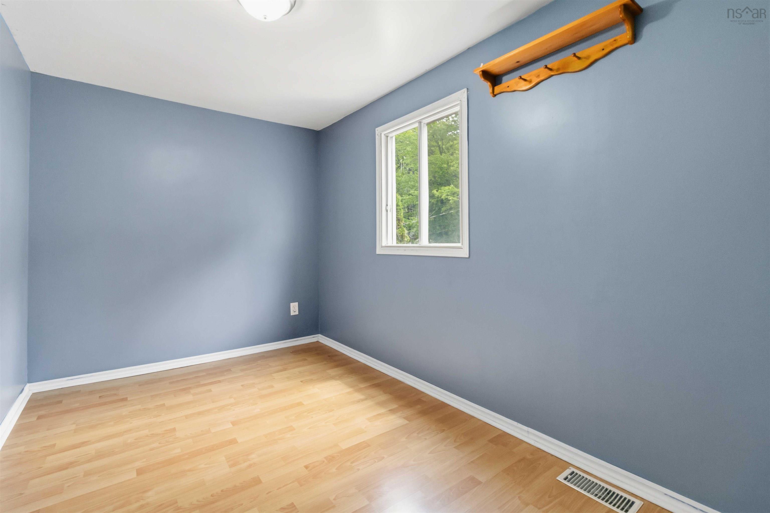View image 18