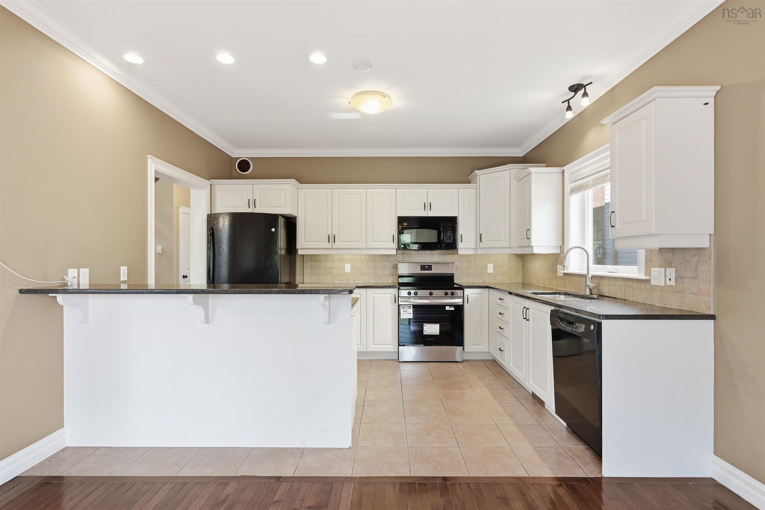 View image 12