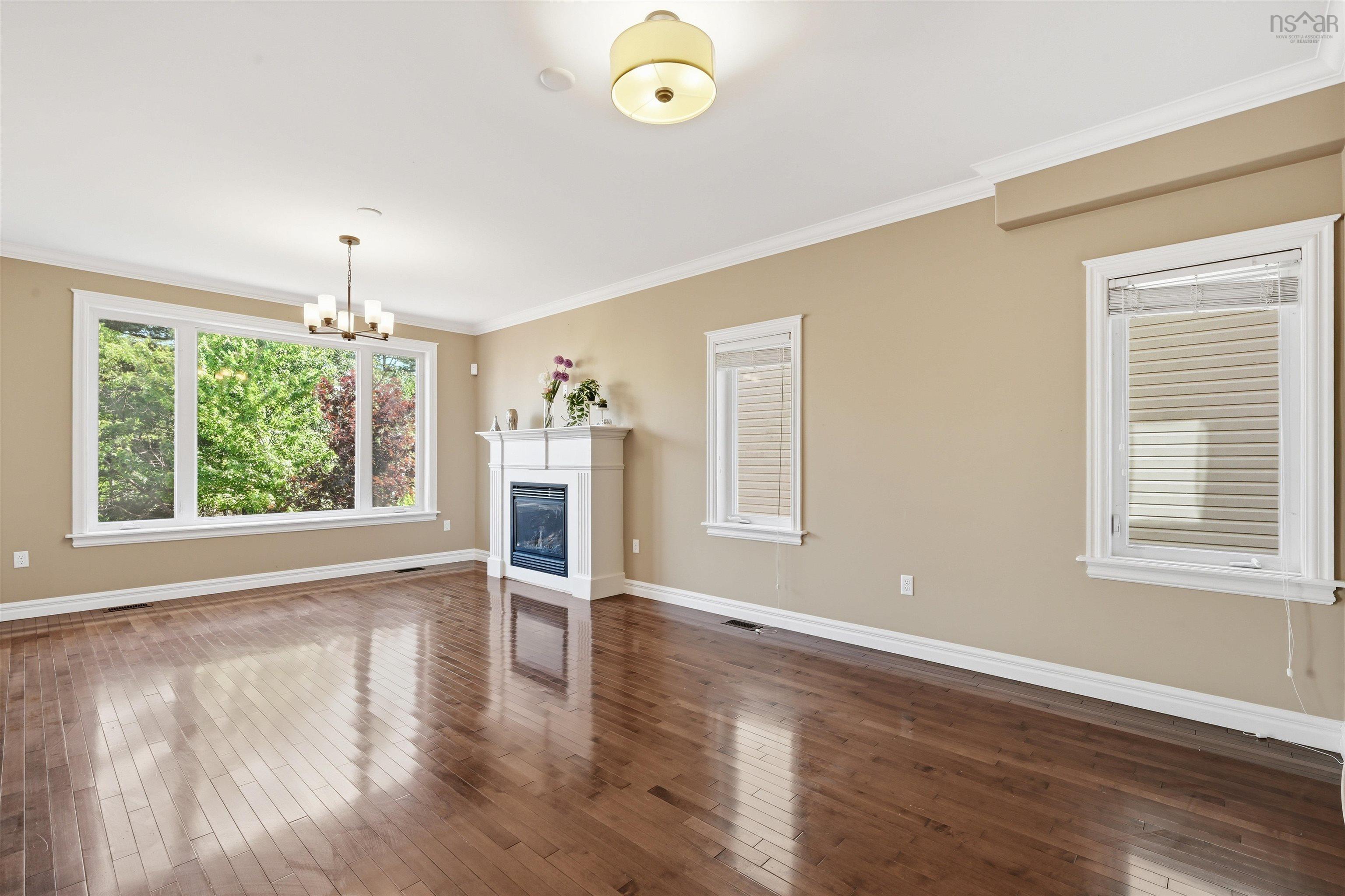 View image 8