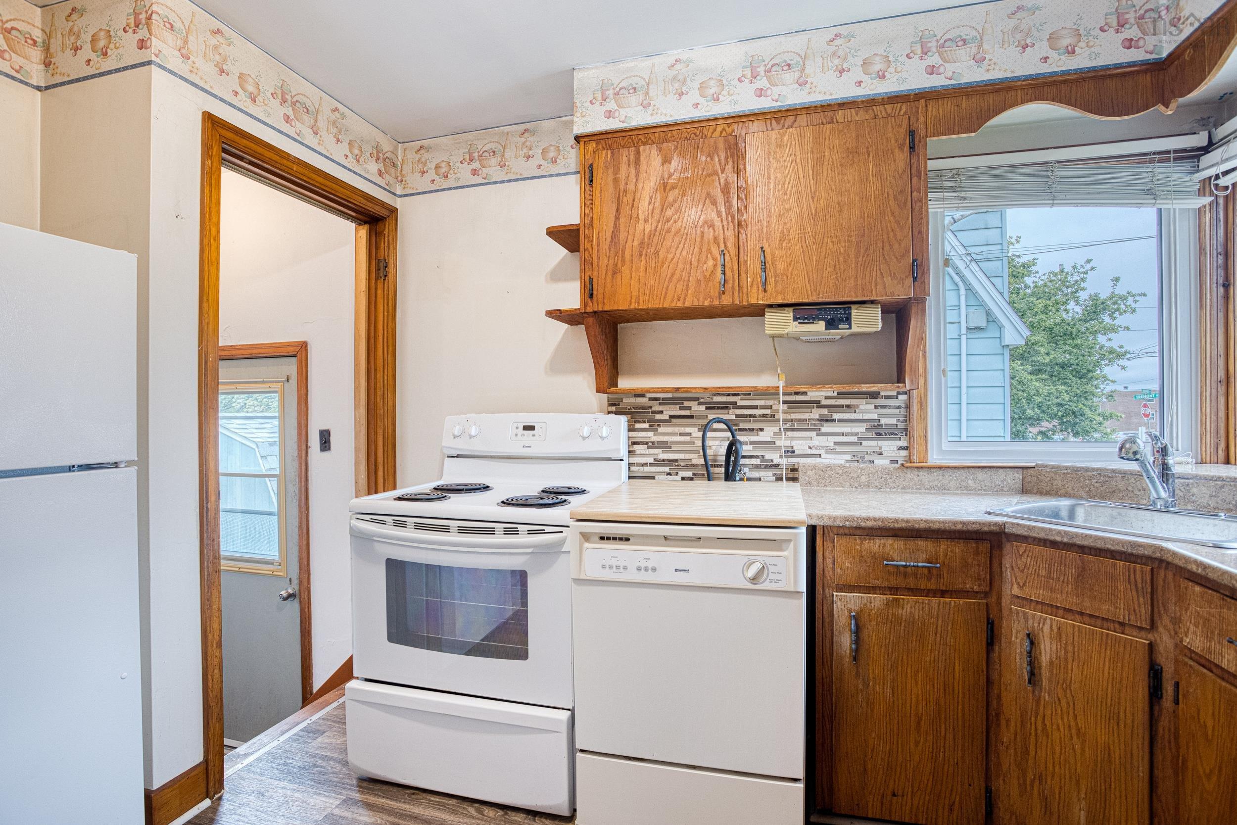 View image 9