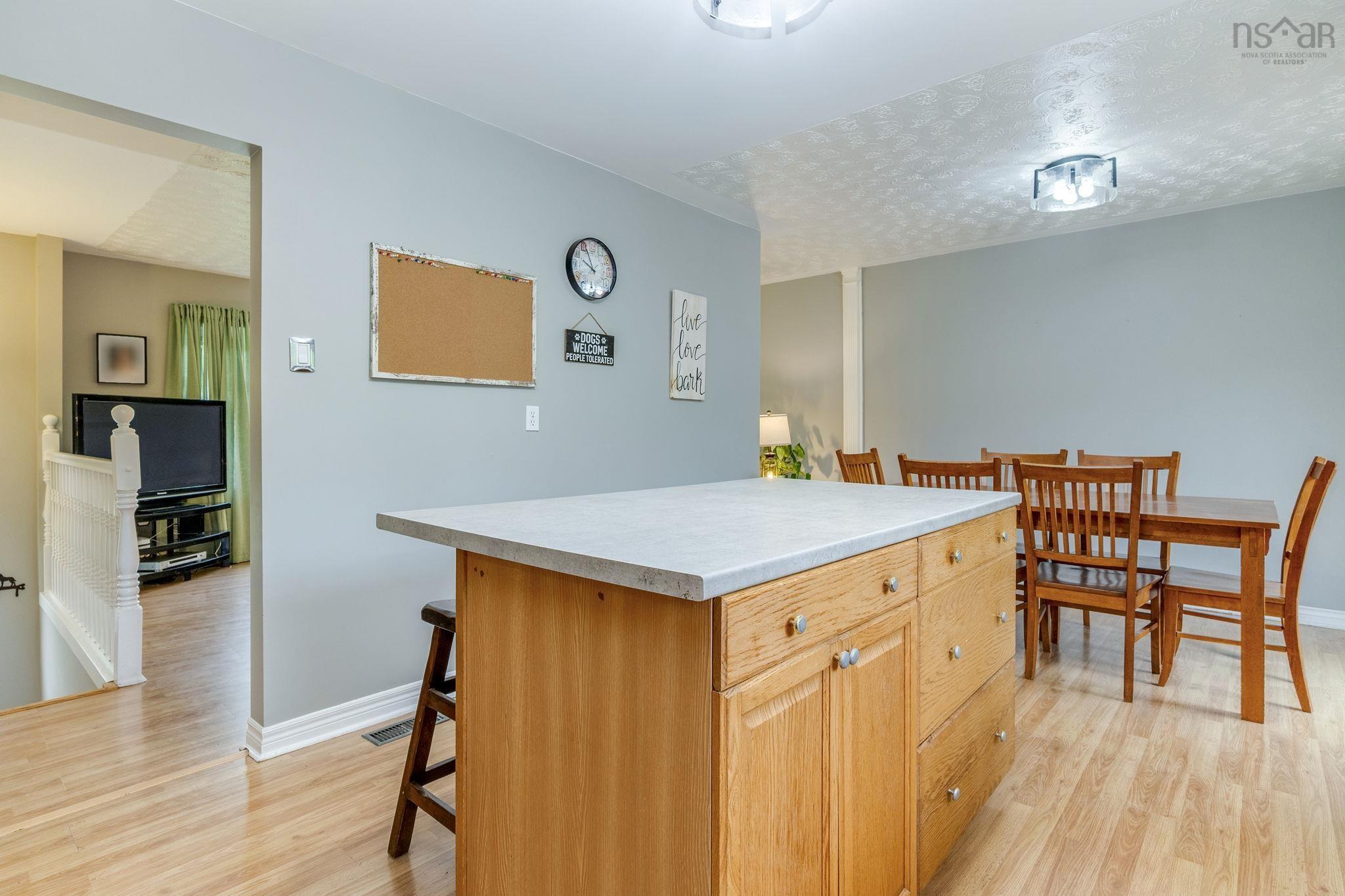 View image 11