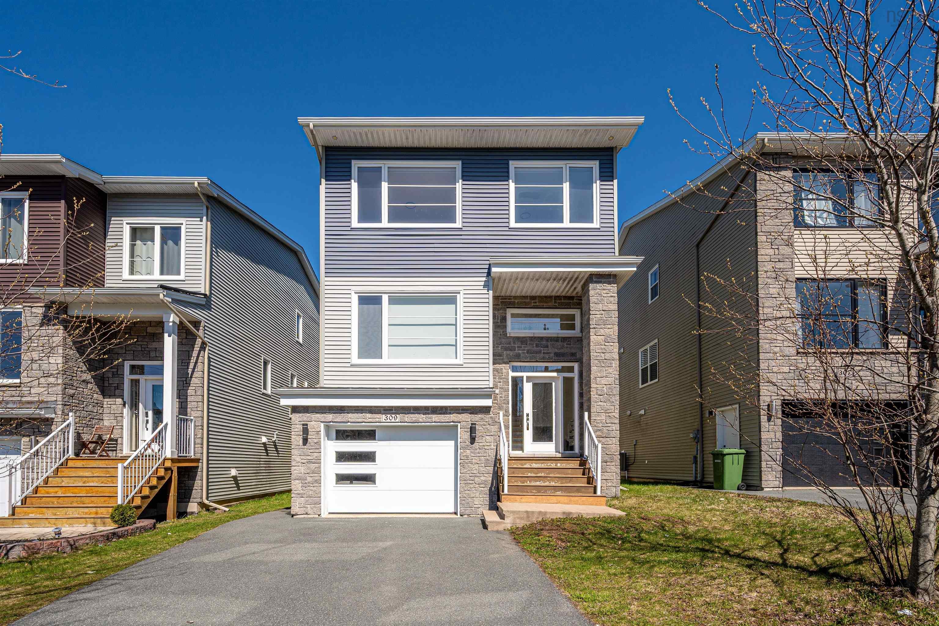 Thumbnail image for 309 Fleetview Drive MLS<sup>®</sup> 202616131