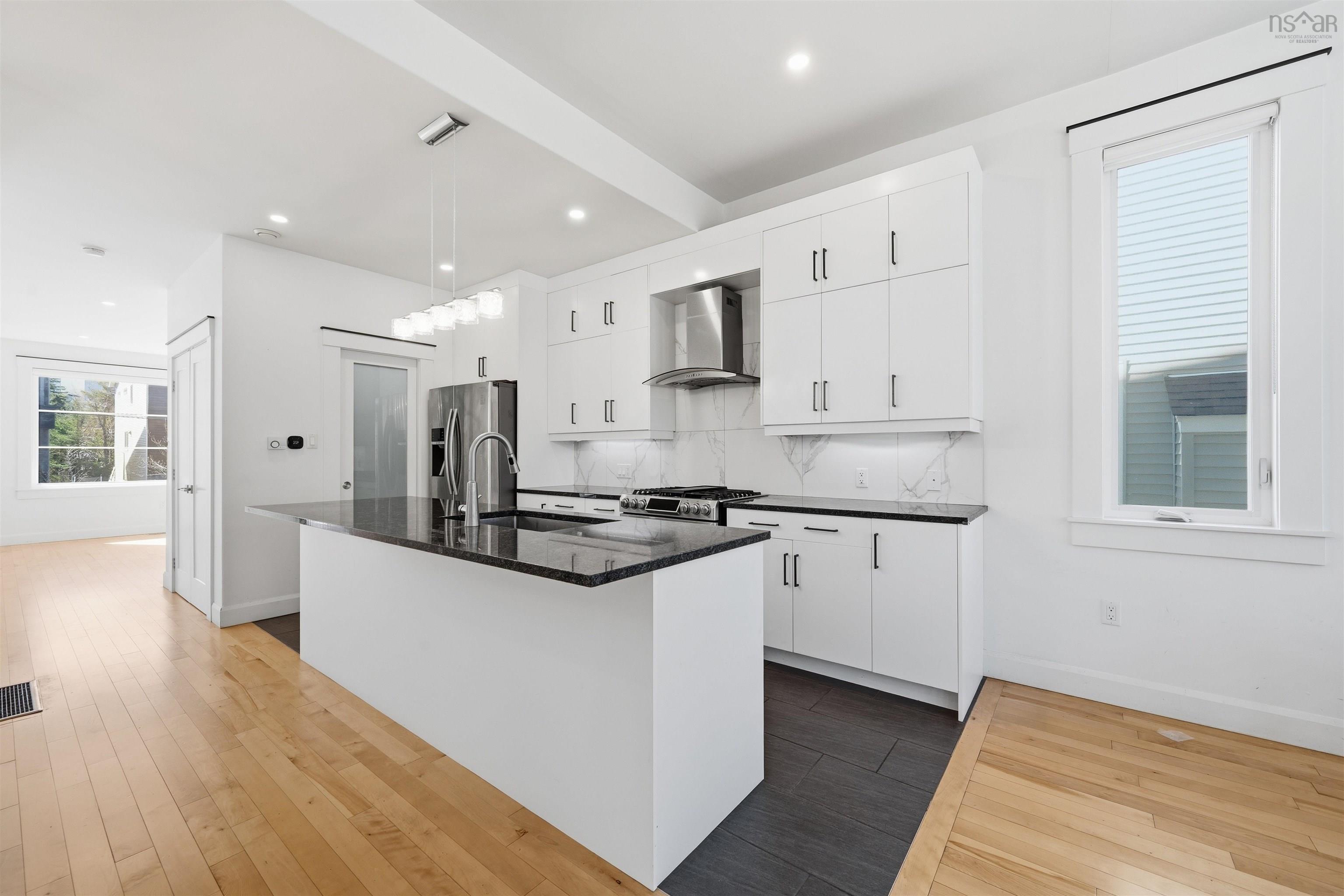 View image 11