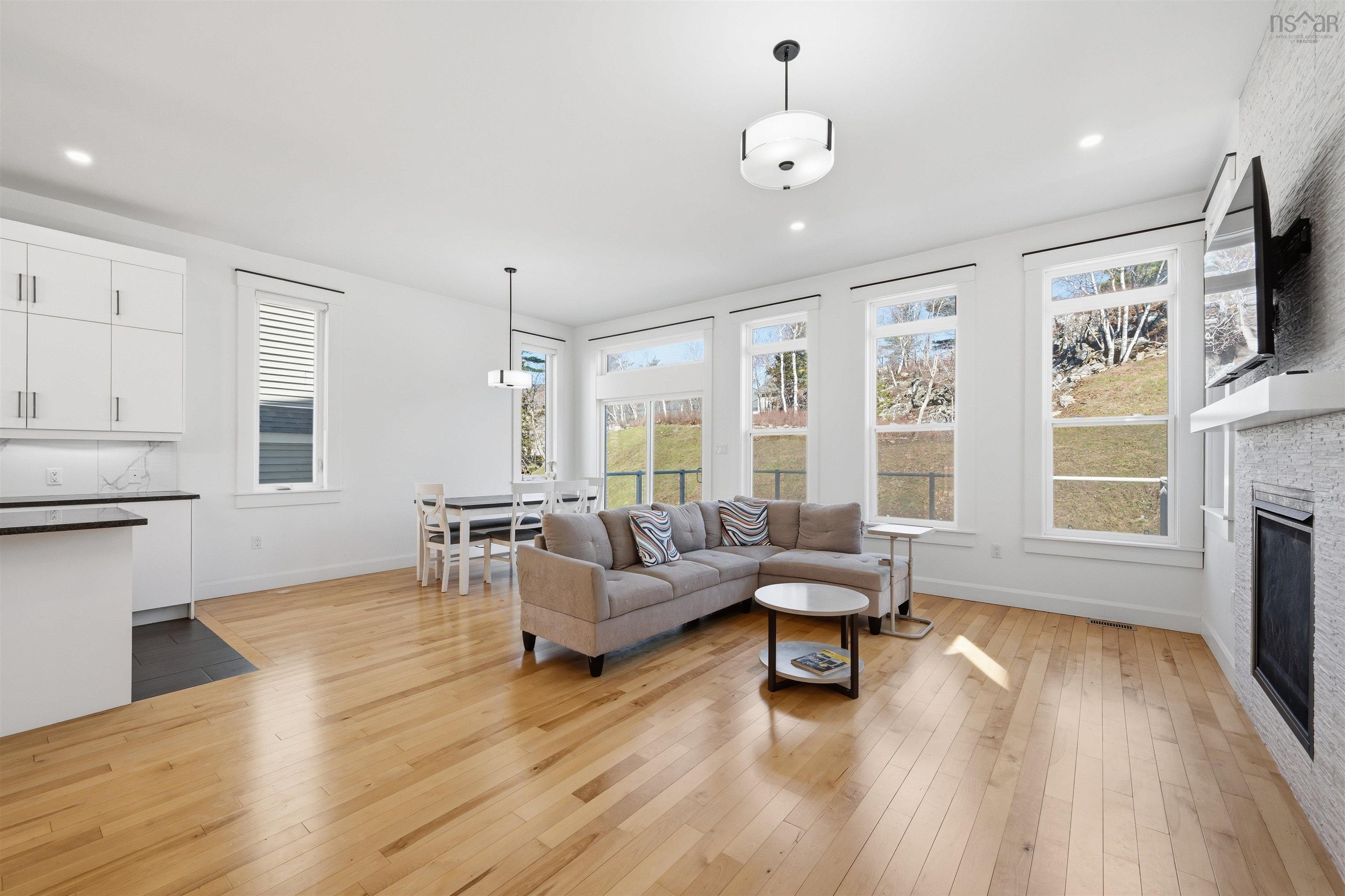 View image 17
