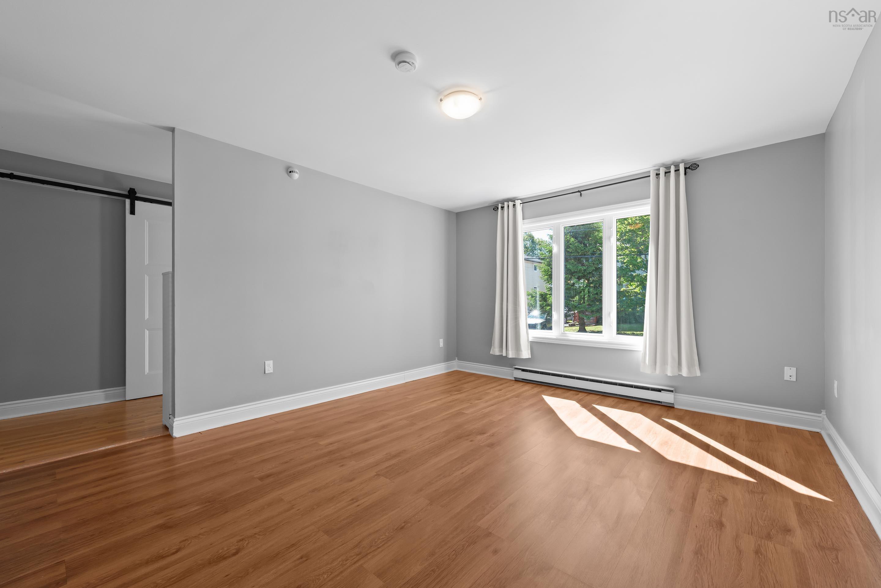 View image 10