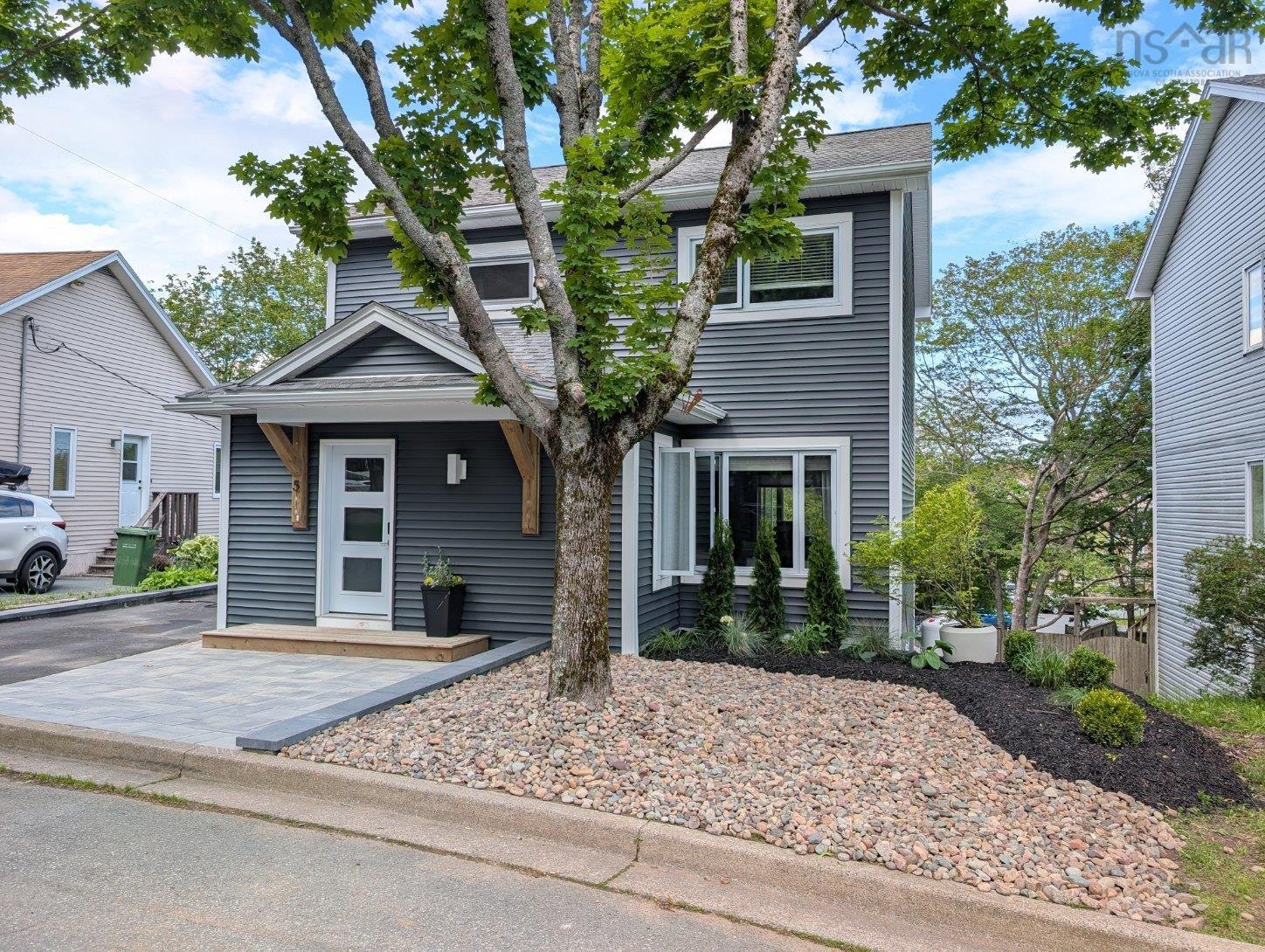 Thumbnail image for 5 Kilbirnie Lane MLS<sup>®</sup> 202616198