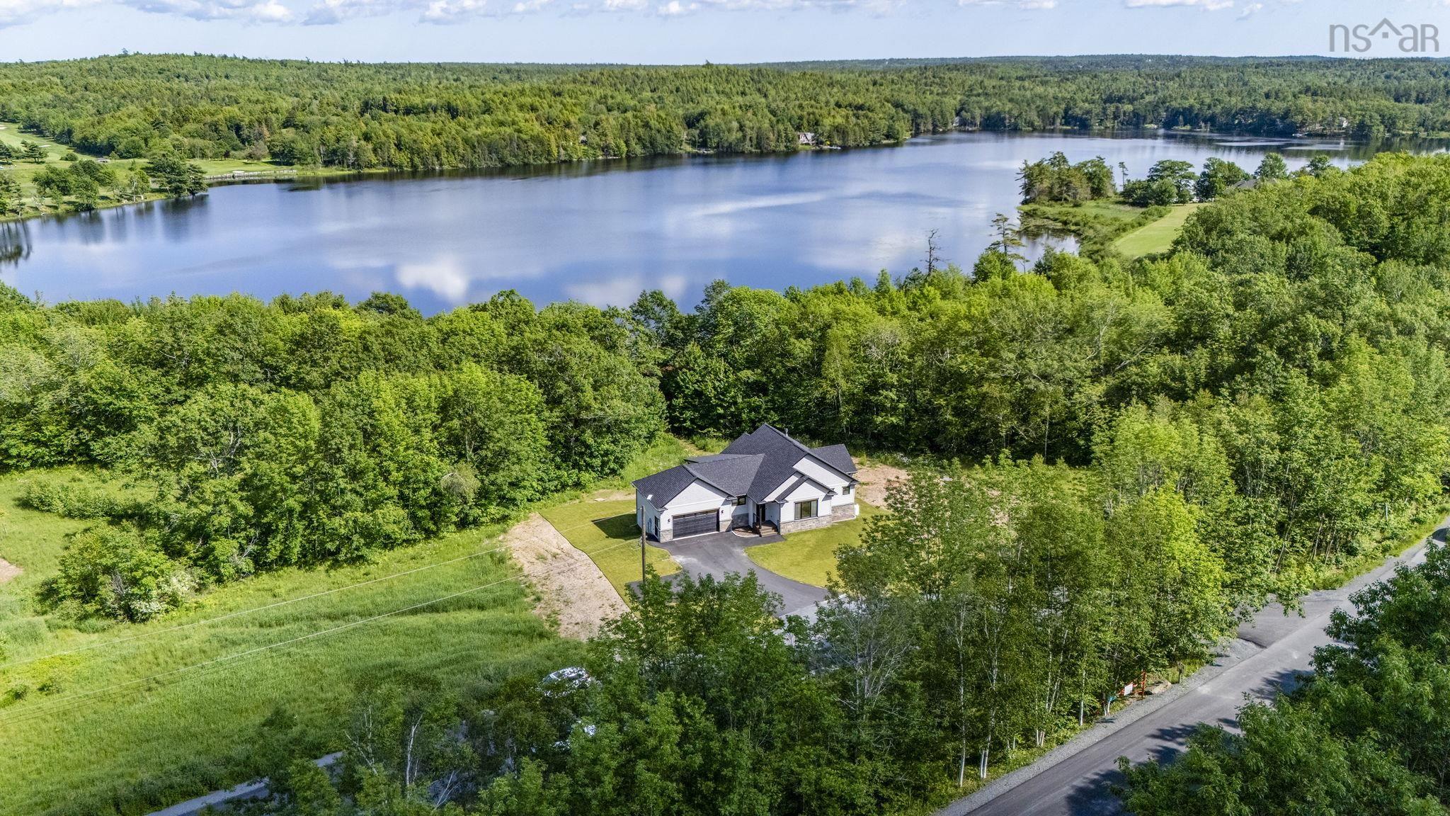 Thumbnail image for 27 Prettybird Lane MLS<sup>®</sup> 202616227