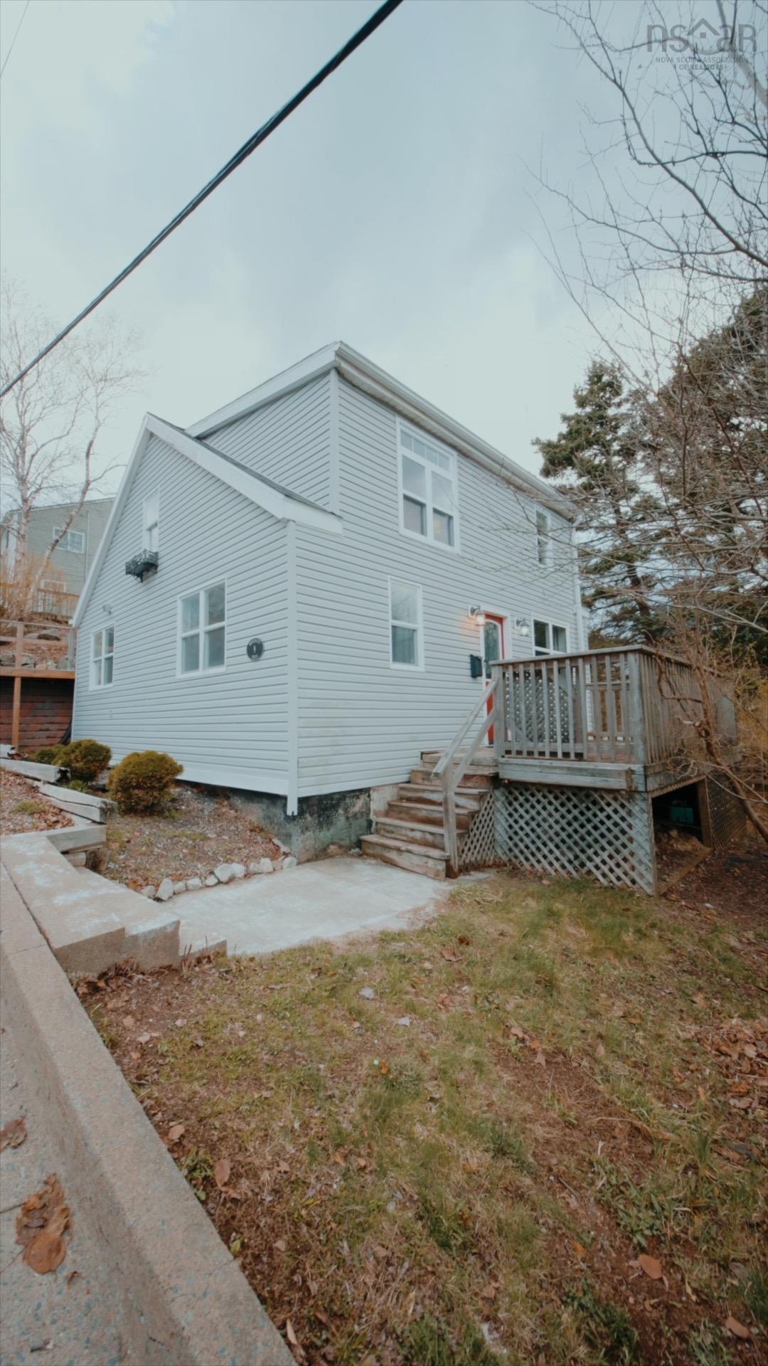 Thumbnail image for 9 Maplewood Drive MLS<sup>®</sup> 202616311