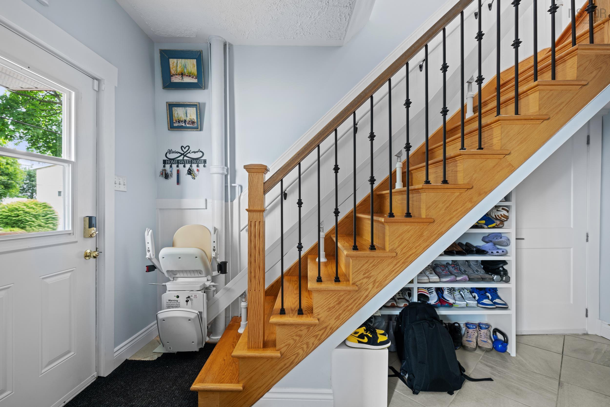 View image 8