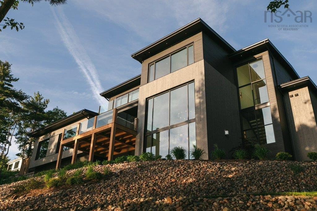 Thumbnail image for 276 Sunnylea Road MLS<sup>®</sup> 202616331