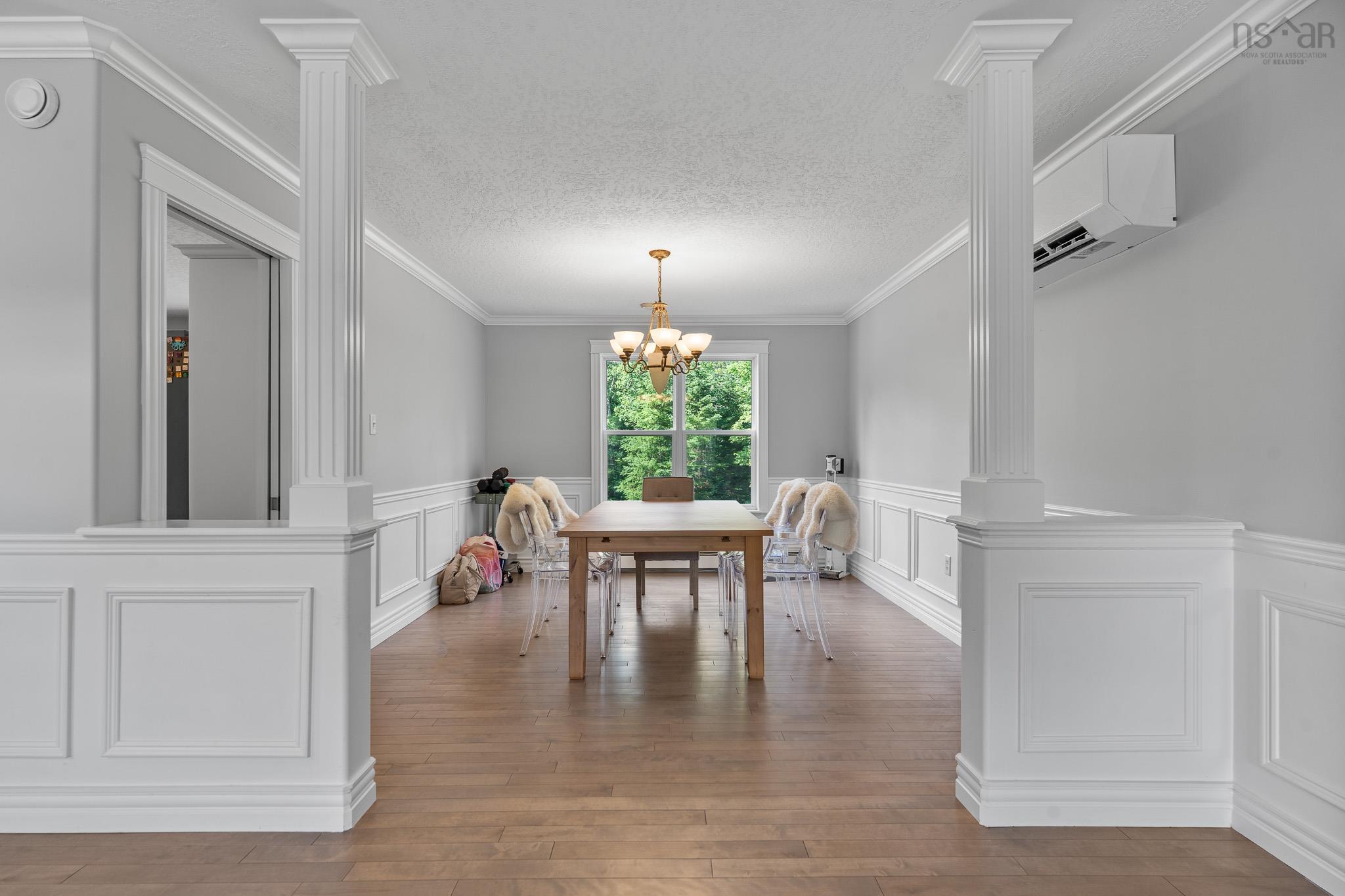 View image 12