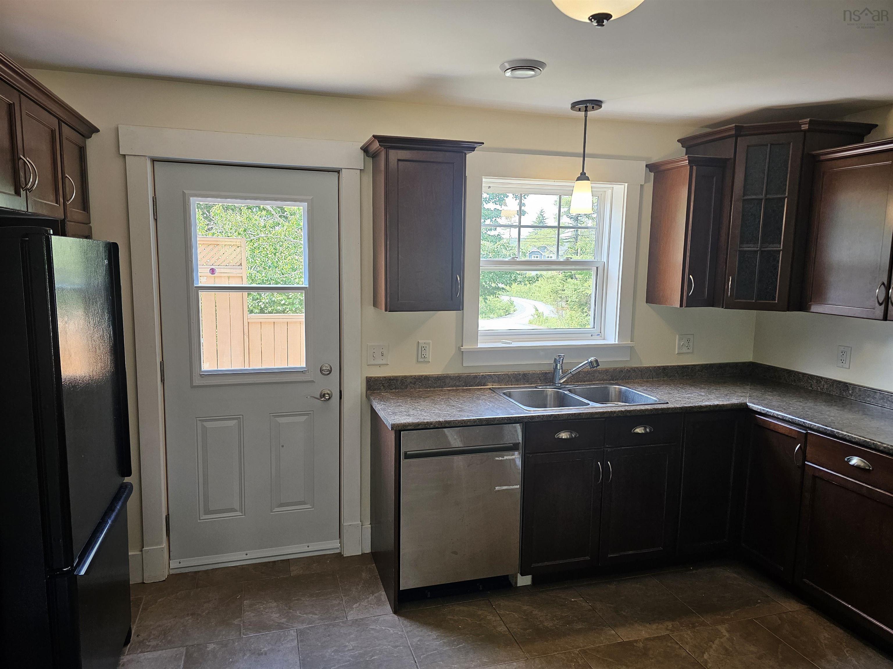 View image 8