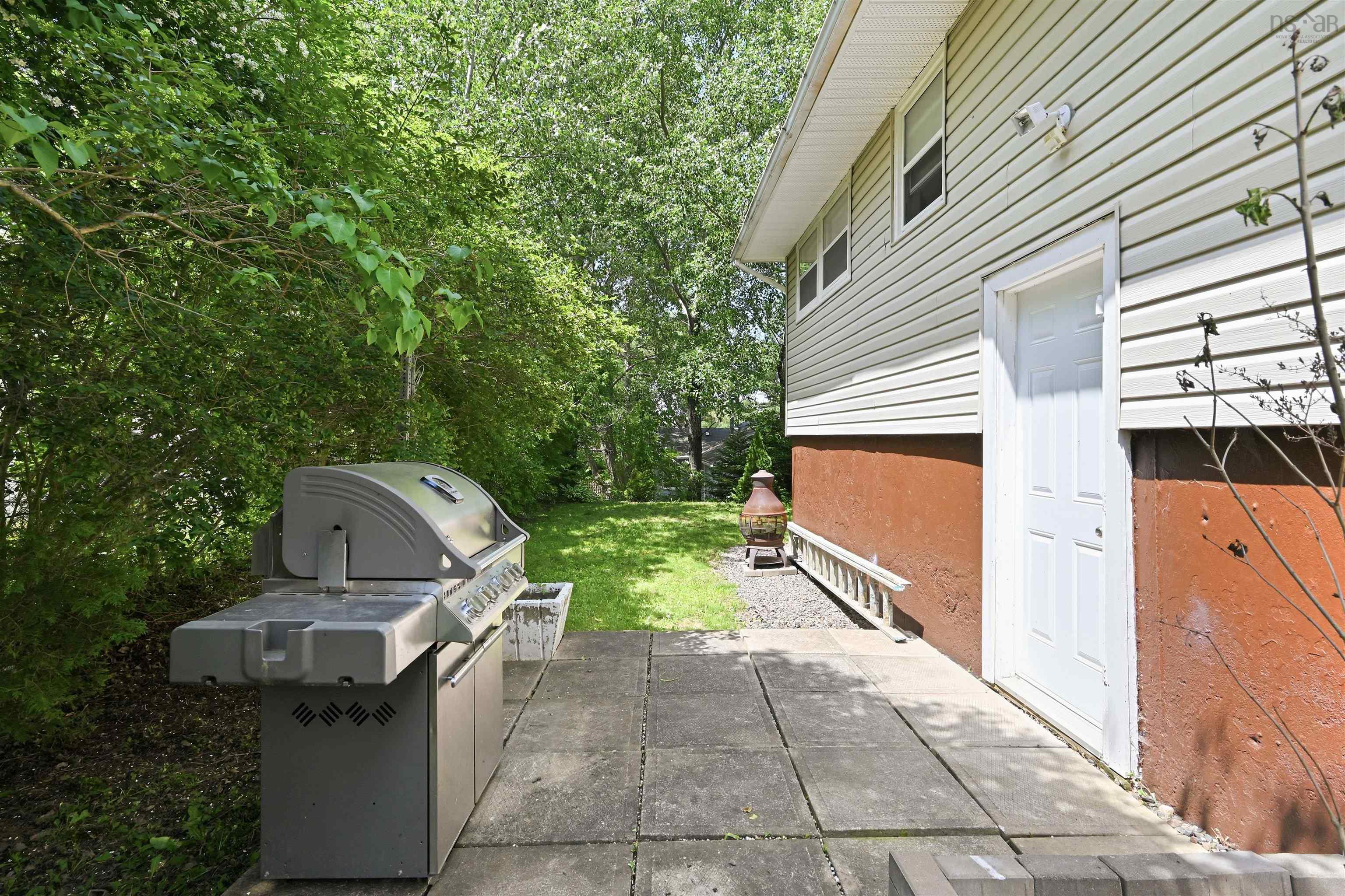 View image 40