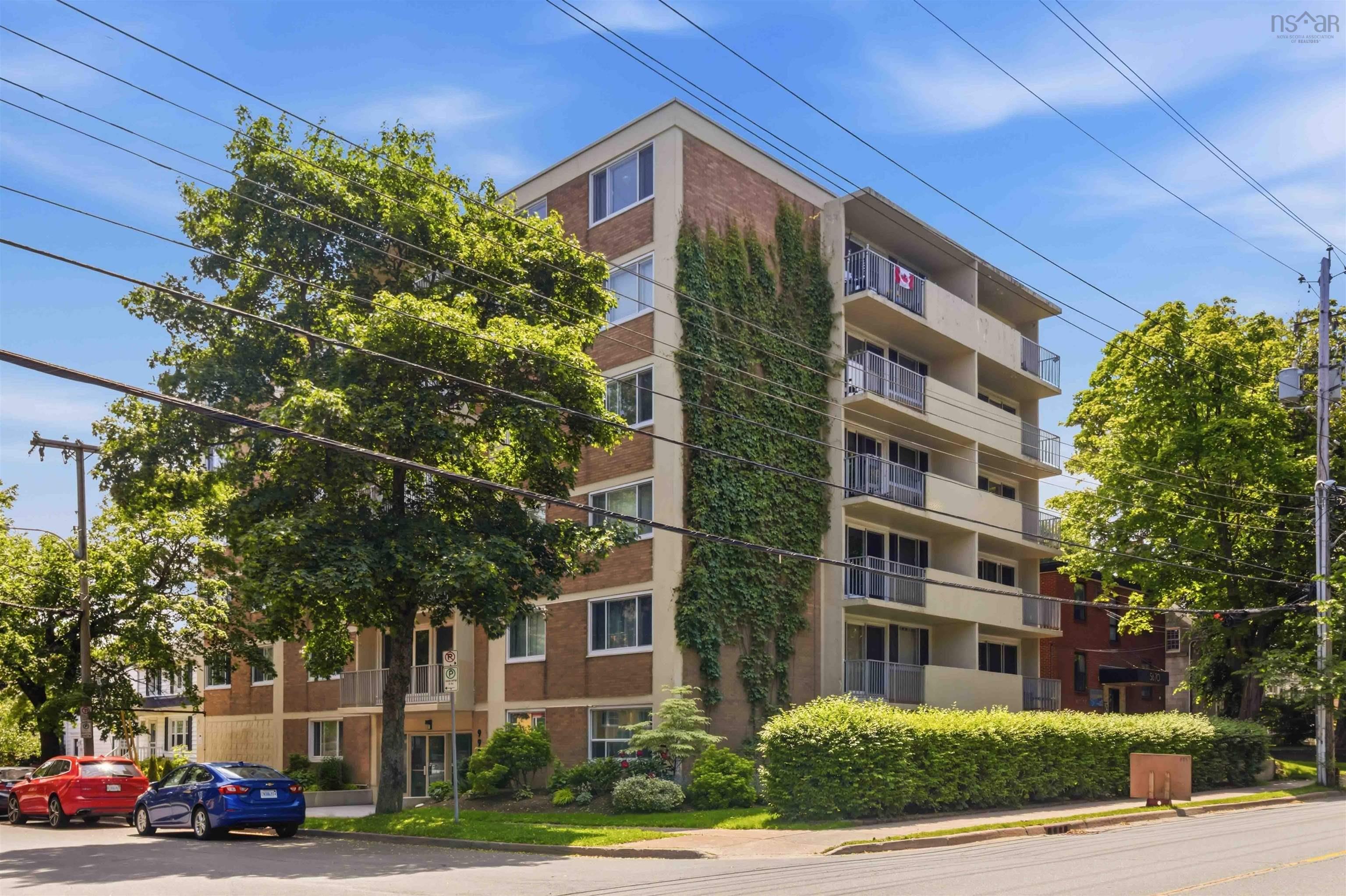 Thumbnail image for 403 990 Mclean Street MLS<sup>®</sup> 202616372