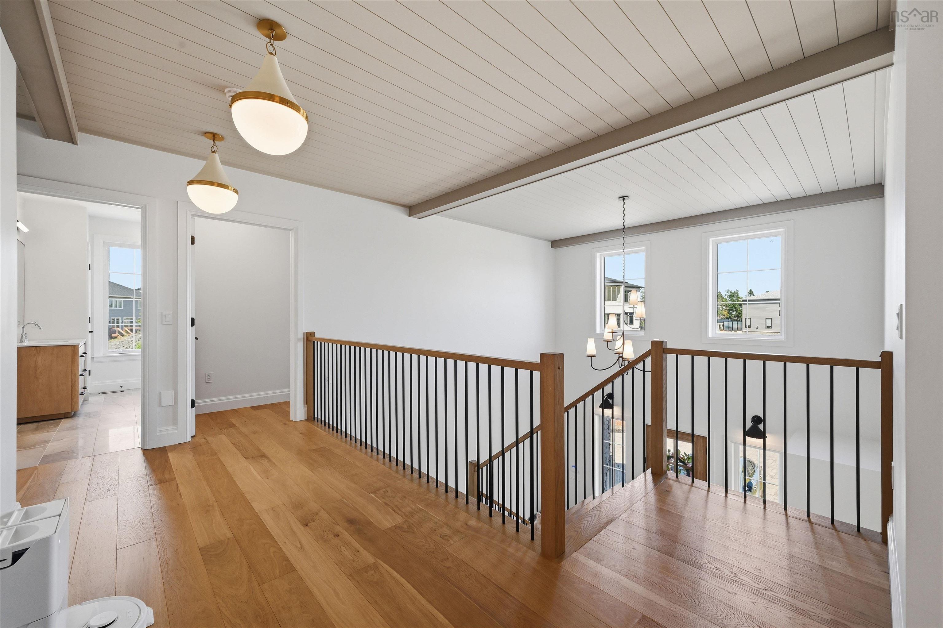 View image 18