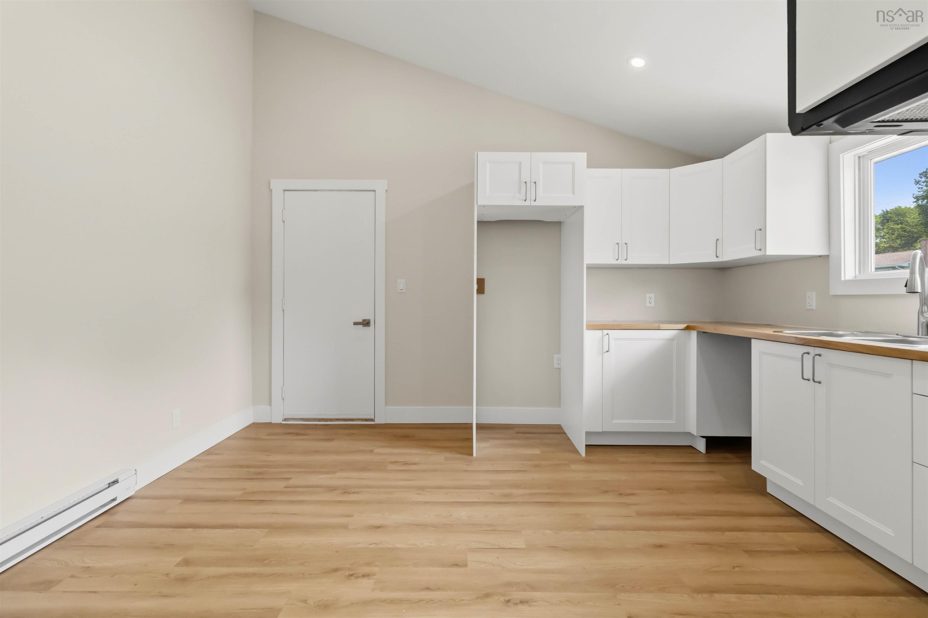 View image 12