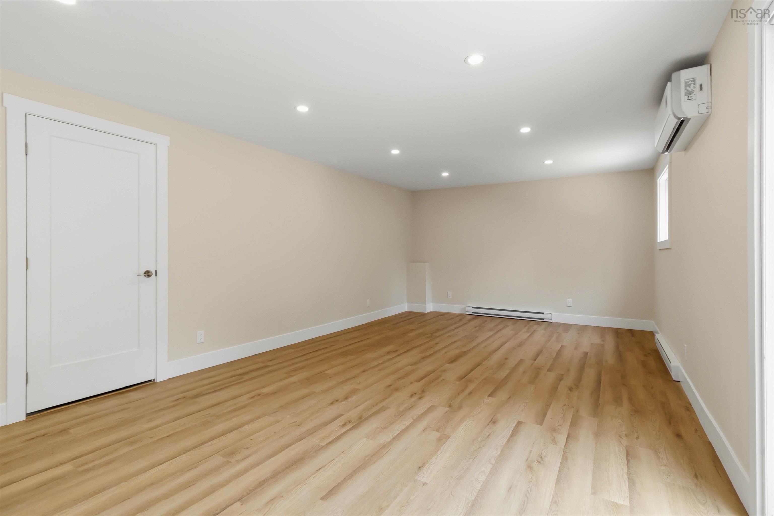 View image 19