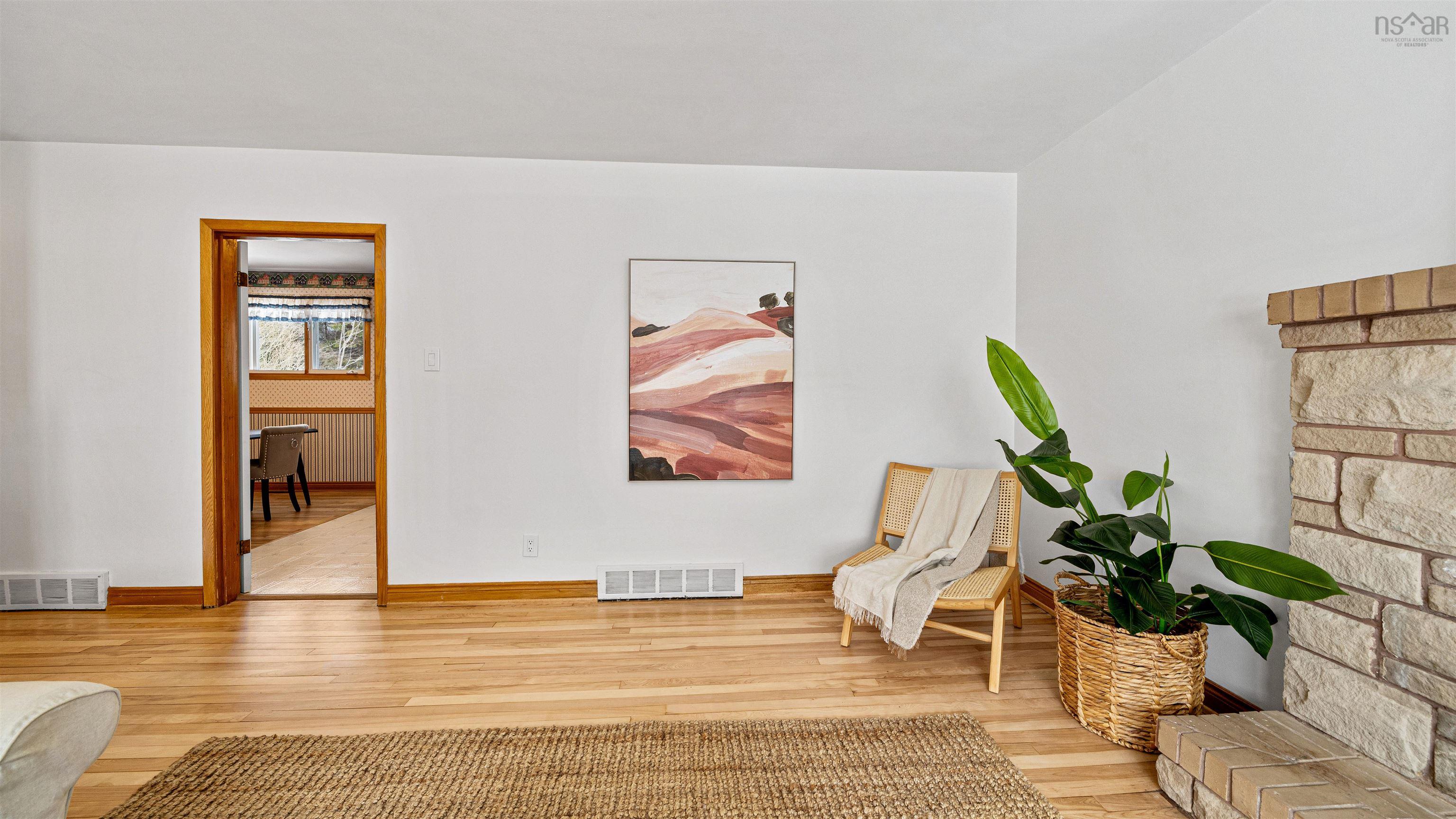 View image 8