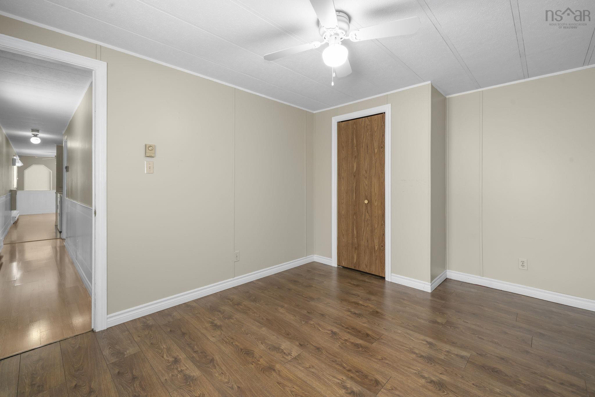 View image 19