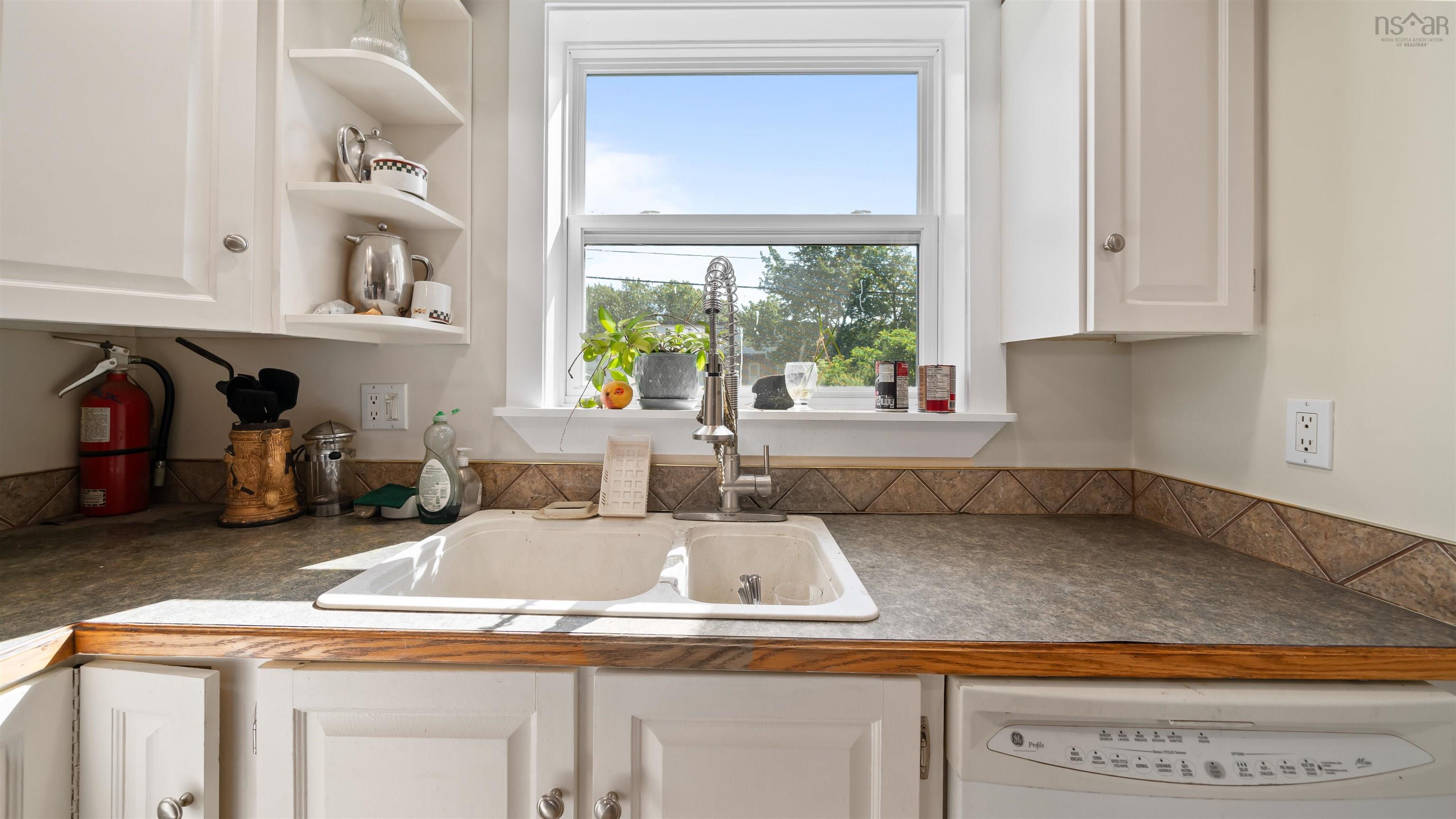 View image 3