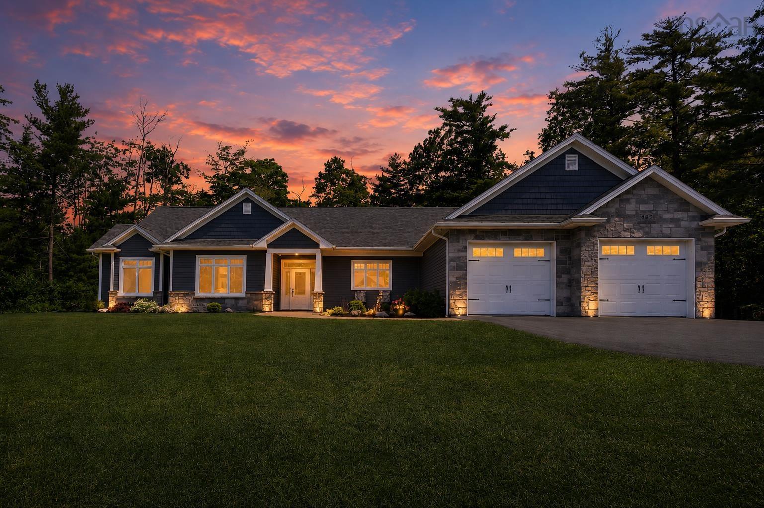 Thumbnail image for 485 Calderwood Drive MLS<sup>®</sup> 202616454