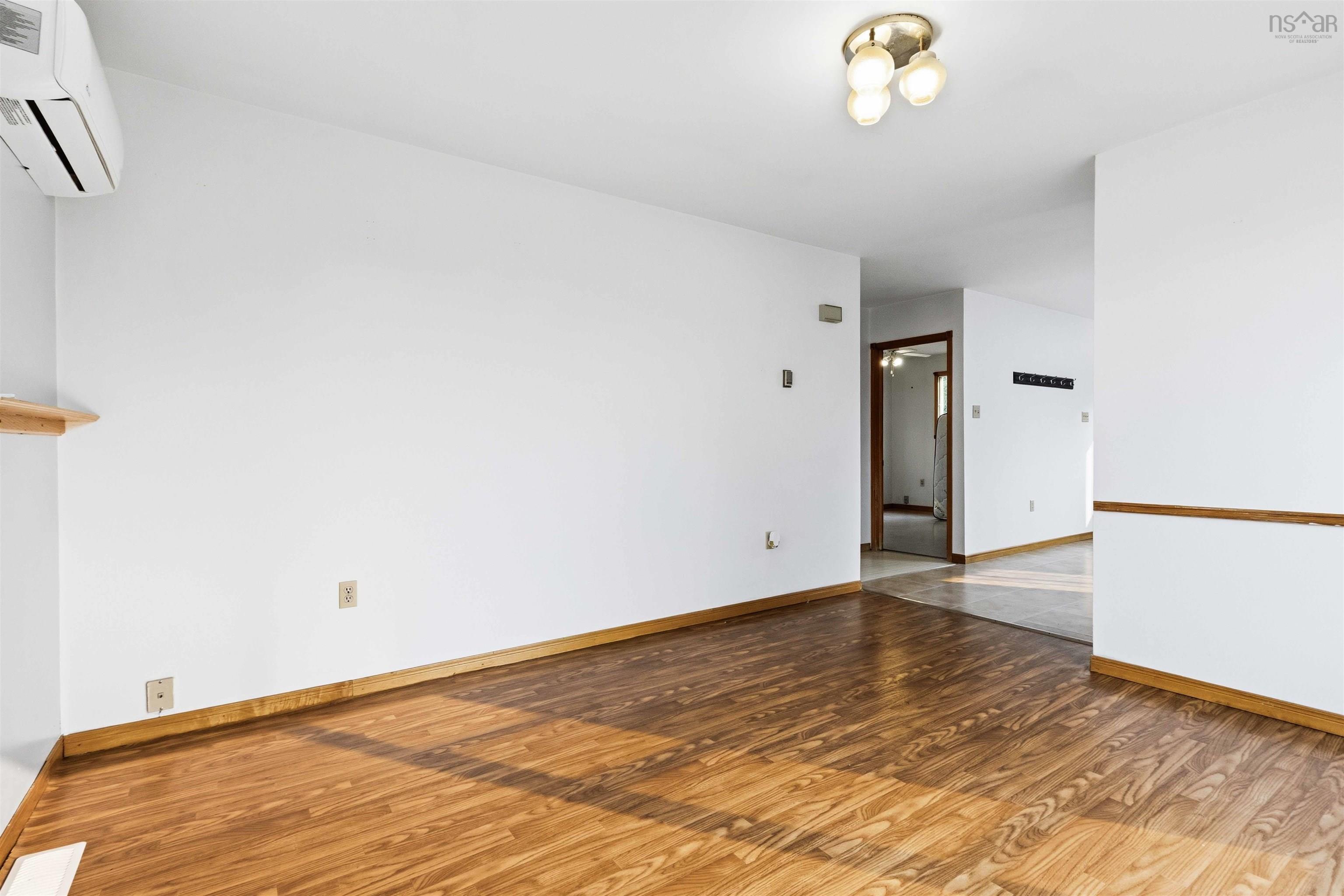 View image 17