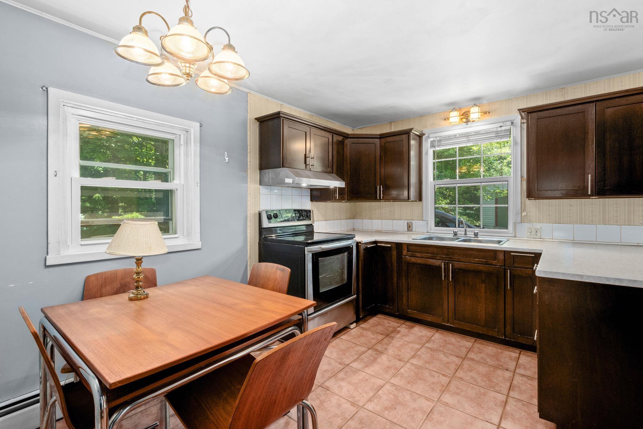 View image 12