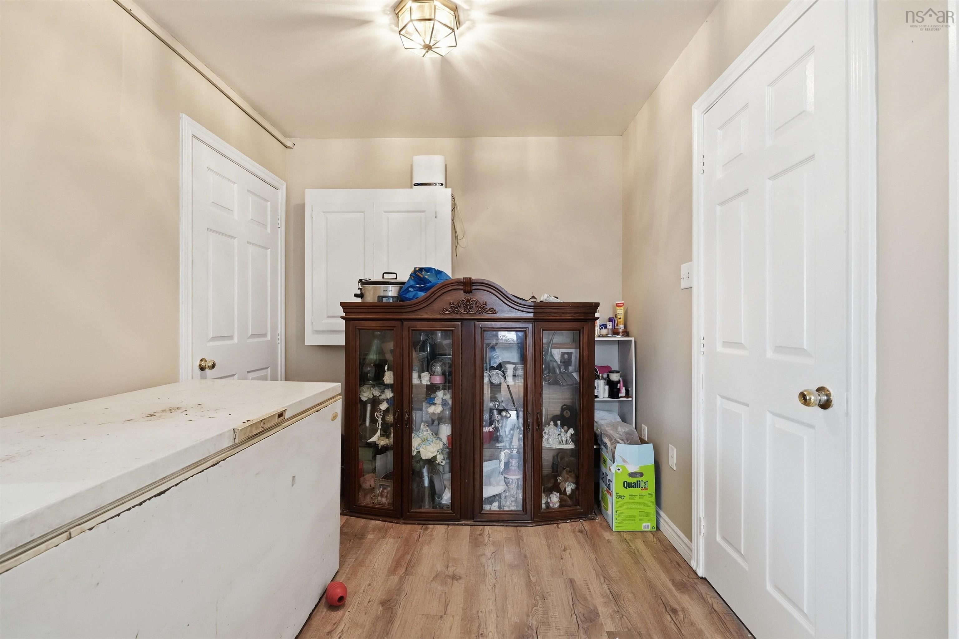 View image 12