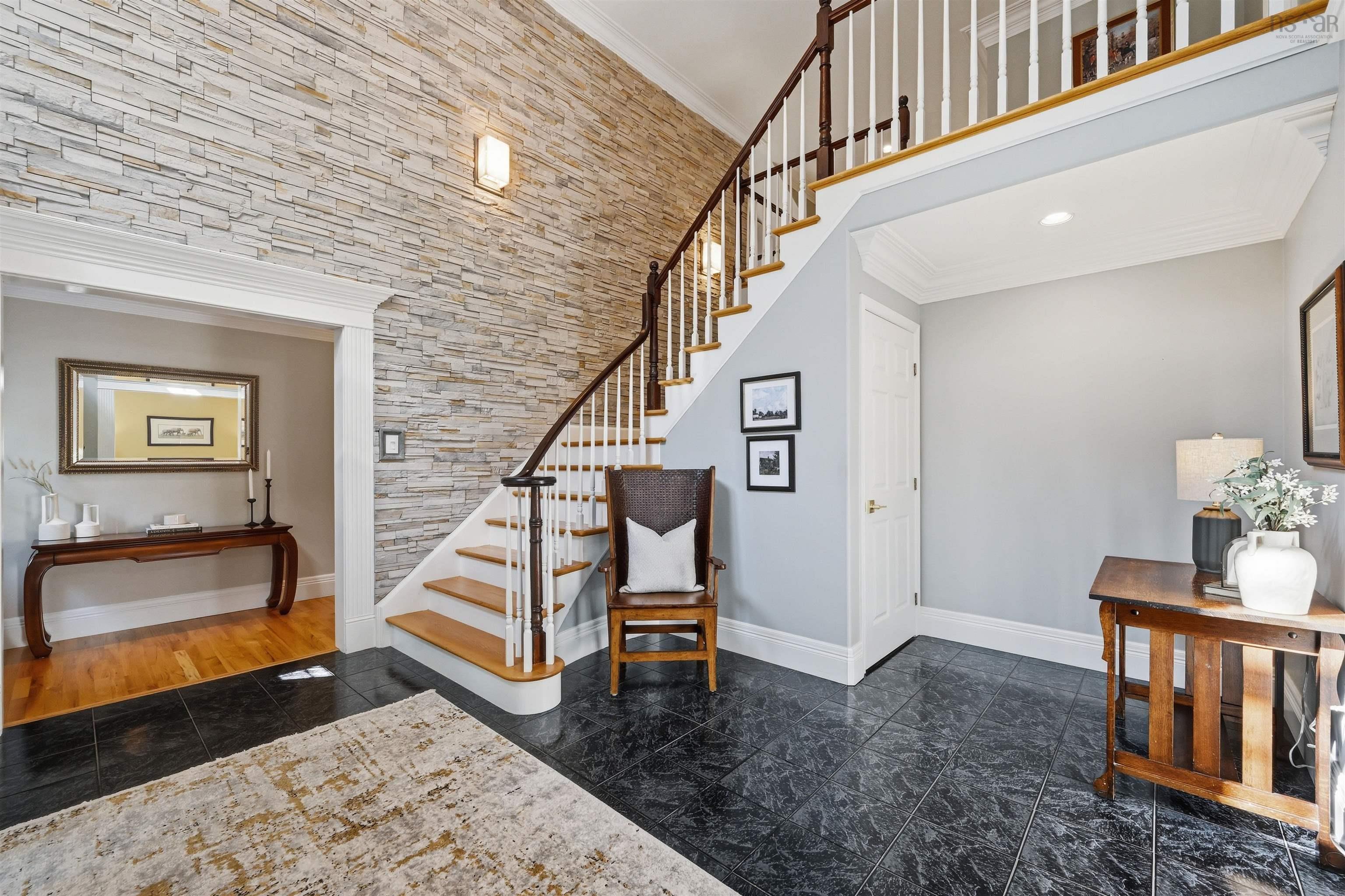 View image 12