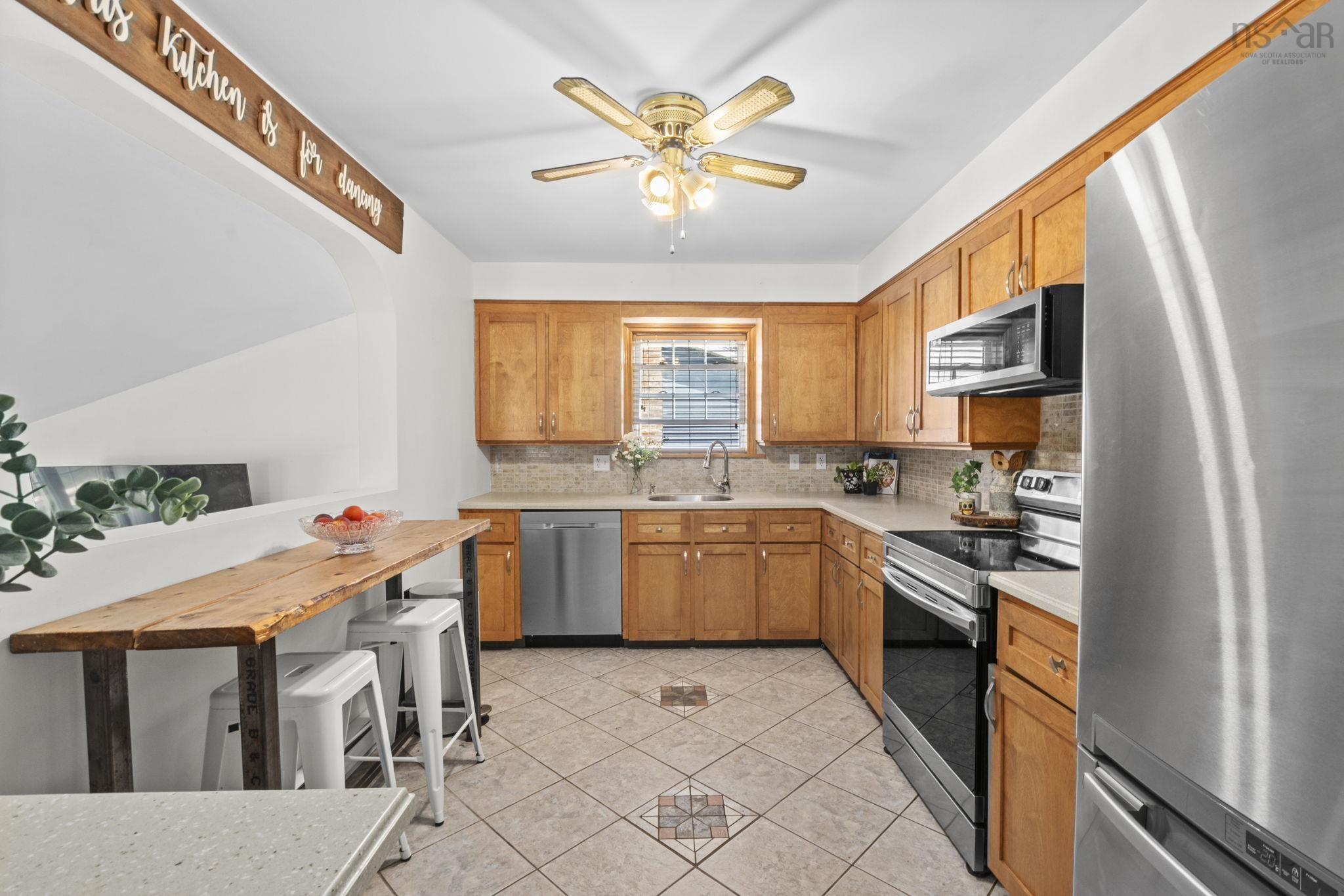 View image 12