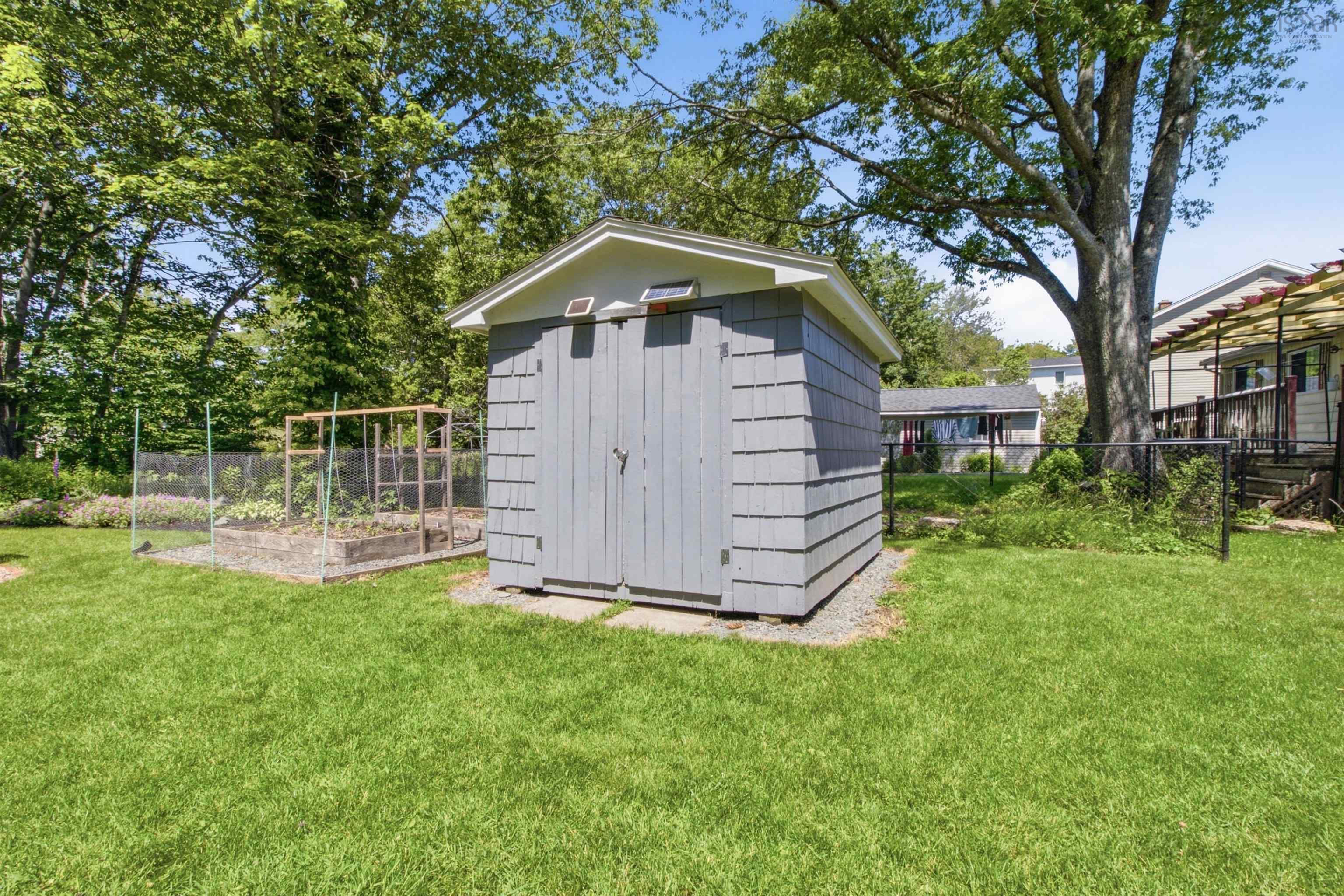 View image 40