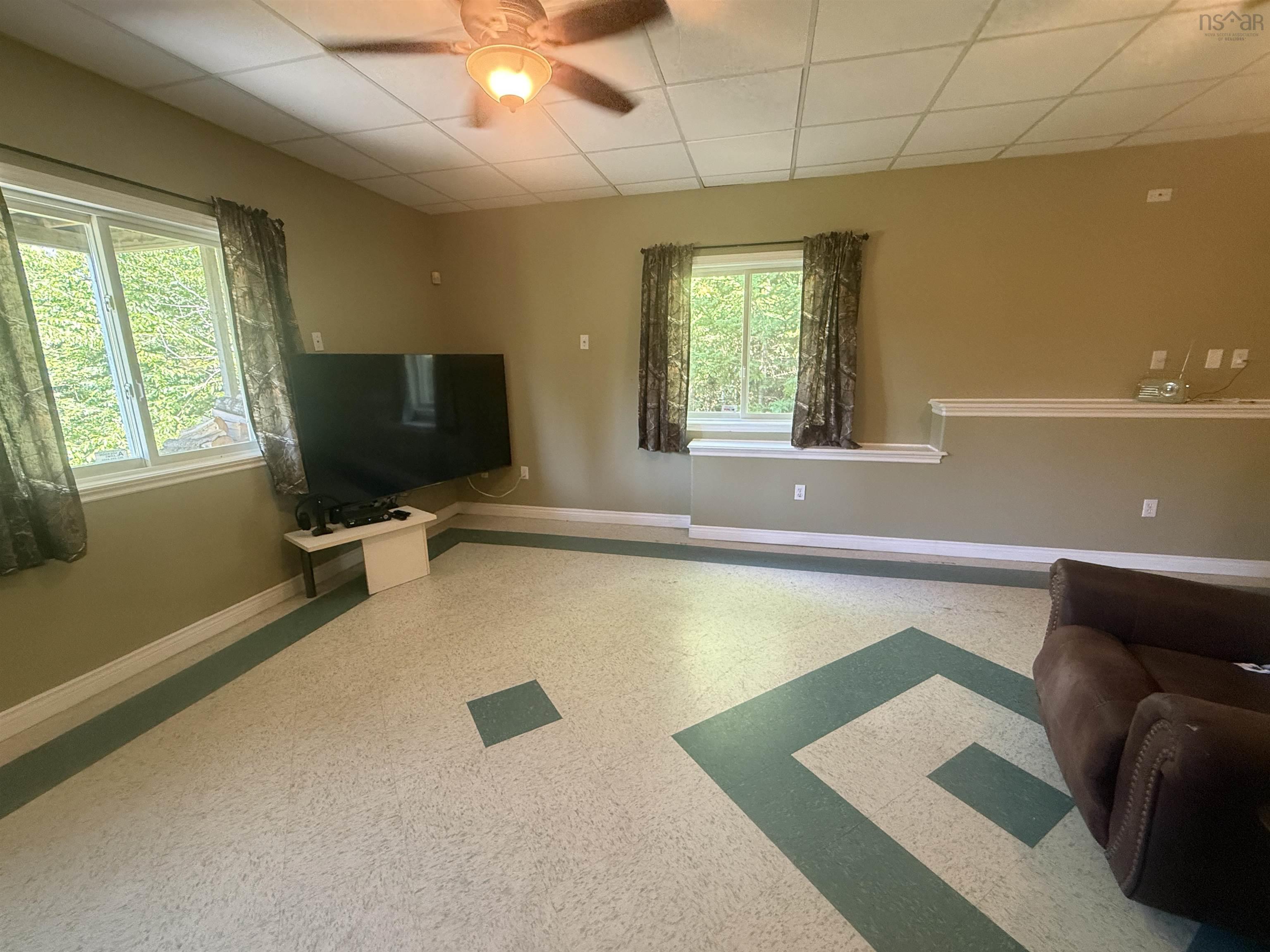 View image 19