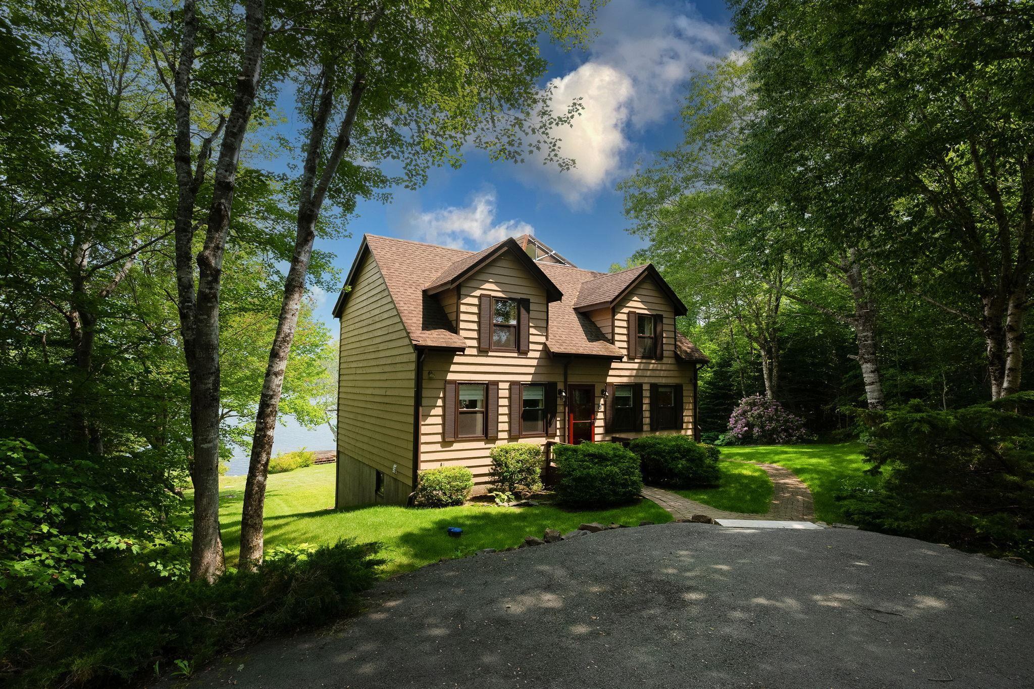 Thumbnail image for 9 Lakewood Drive MLS<sup>®</sup> 202616592