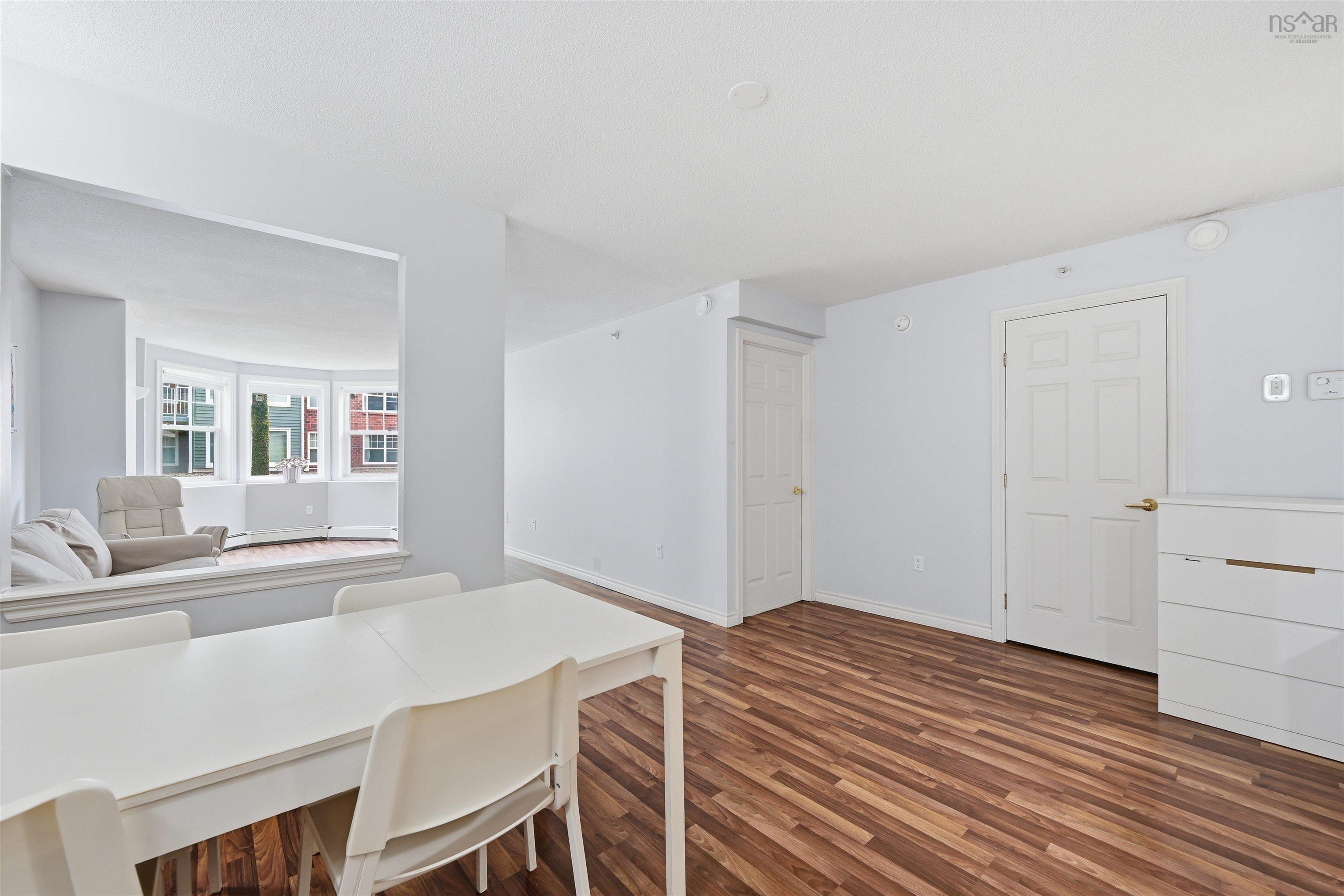 View image 19