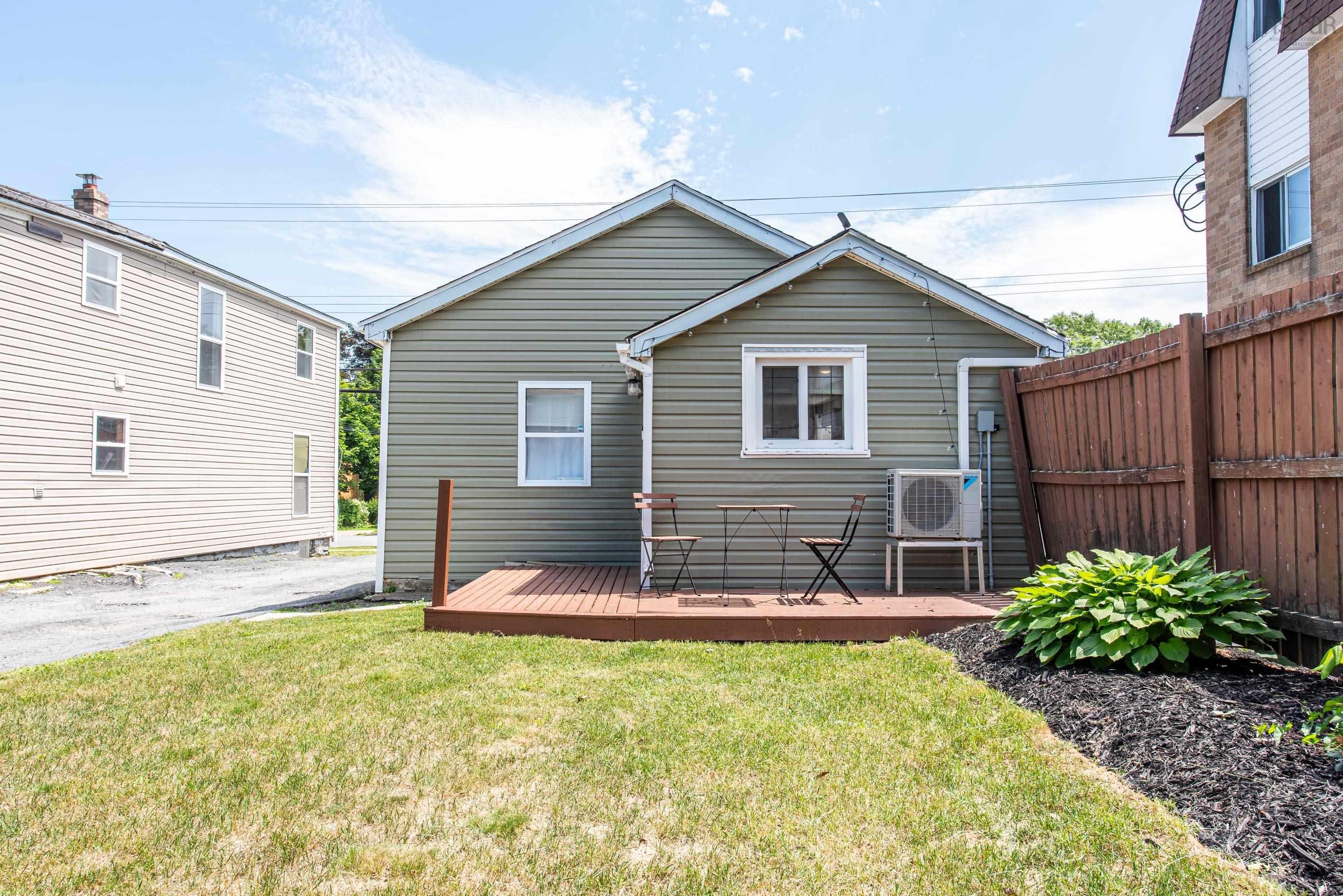 View image 18