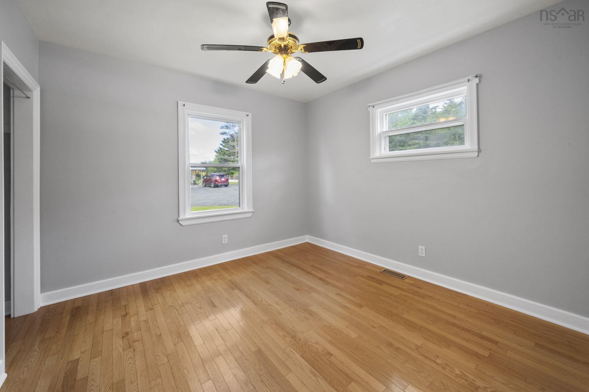 View image 19