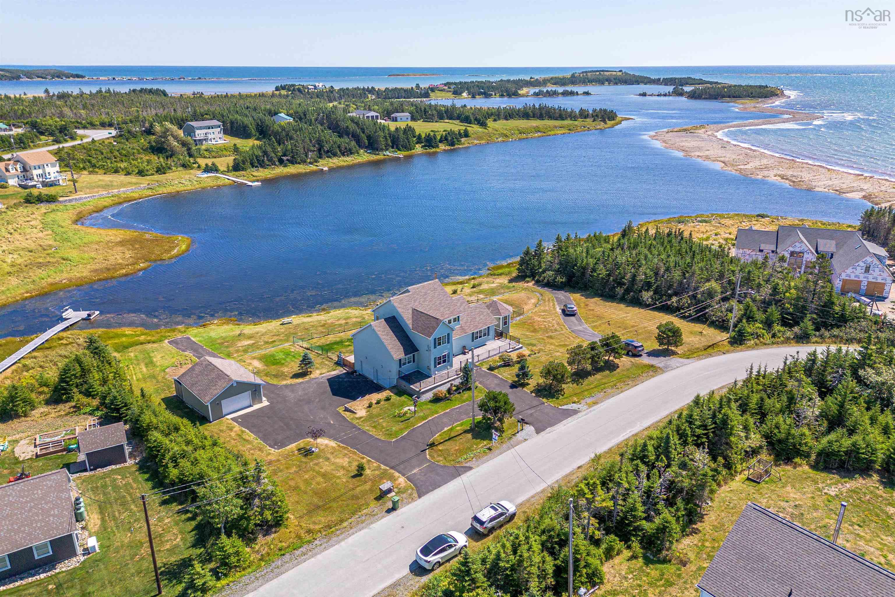 Thumbnail image for 118 Spruce Court MLS<sup>®</sup> 202616629
