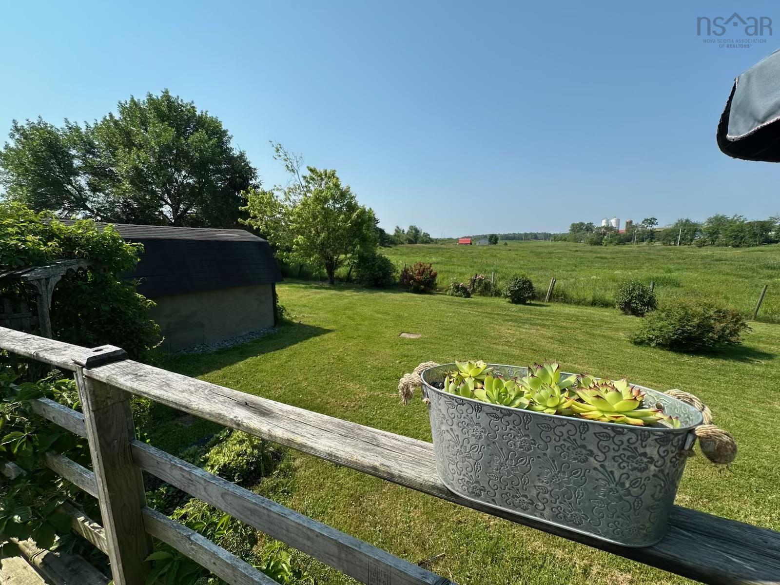 View image 23