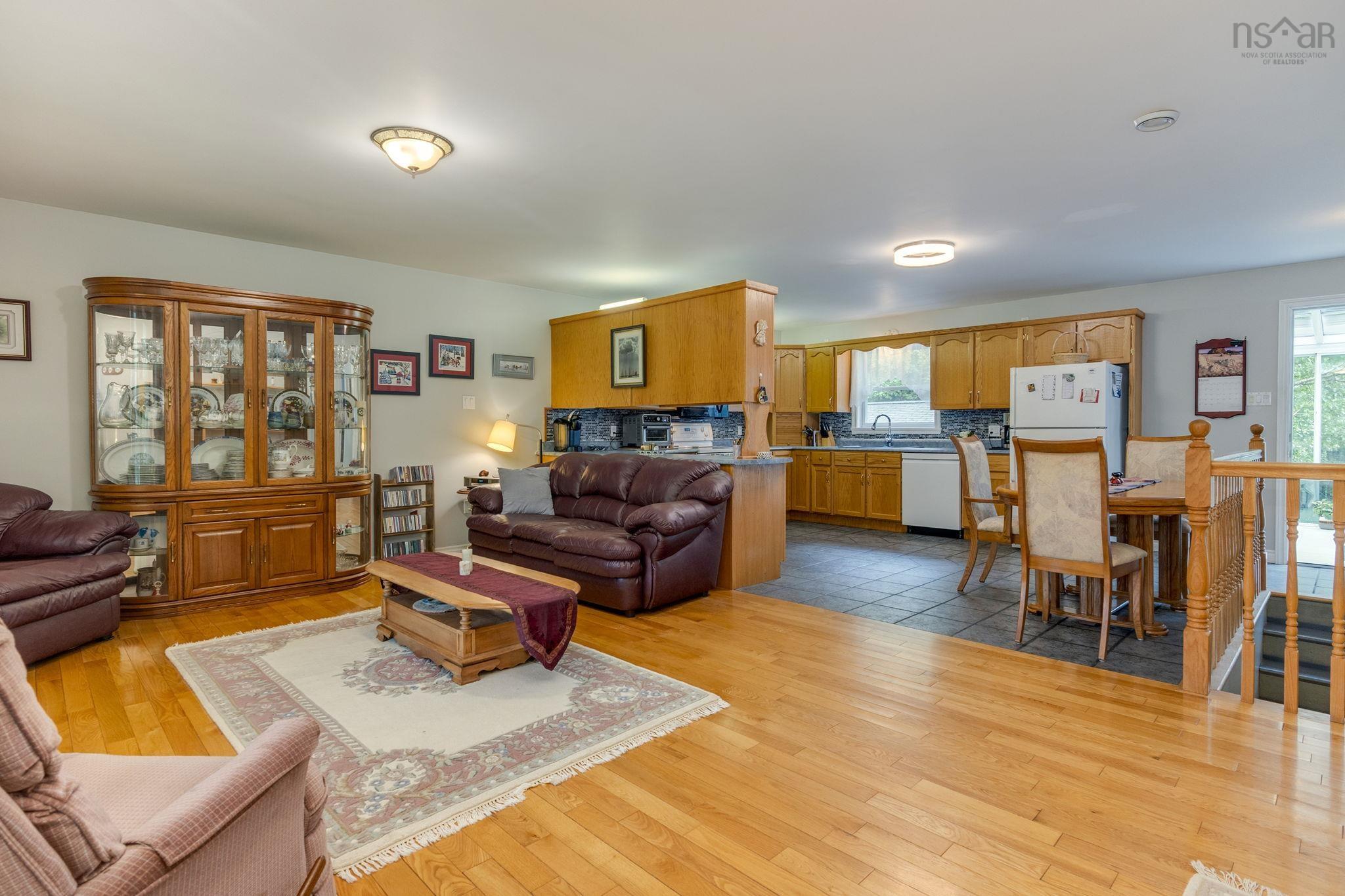 View image 6