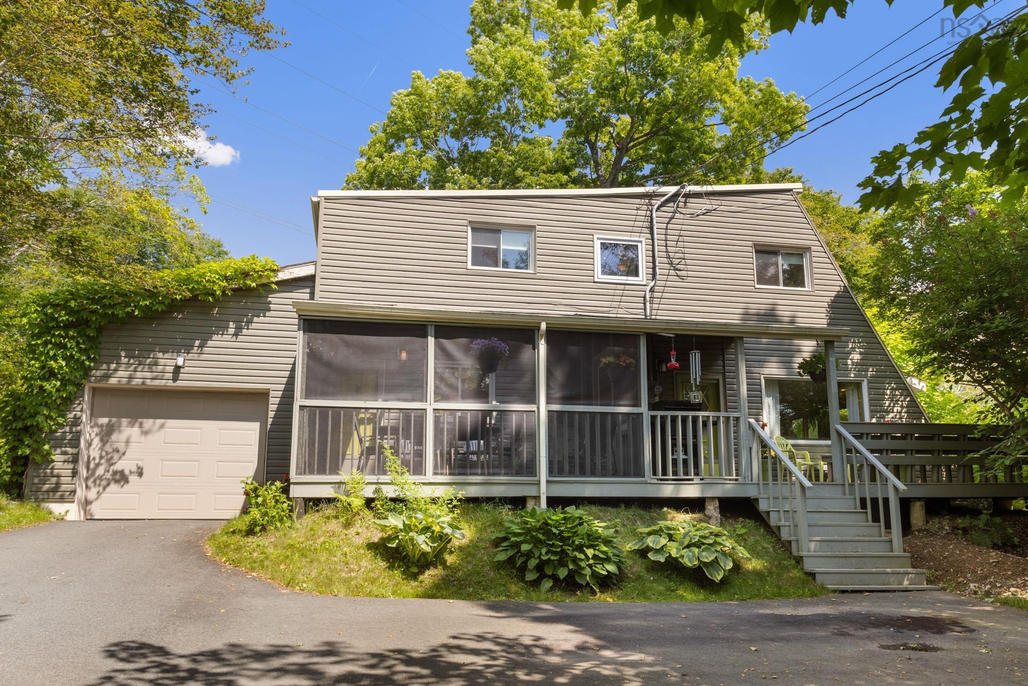 Thumbnail image for 242 Rolling Hills Drive MLS<sup>®</sup> 202616722