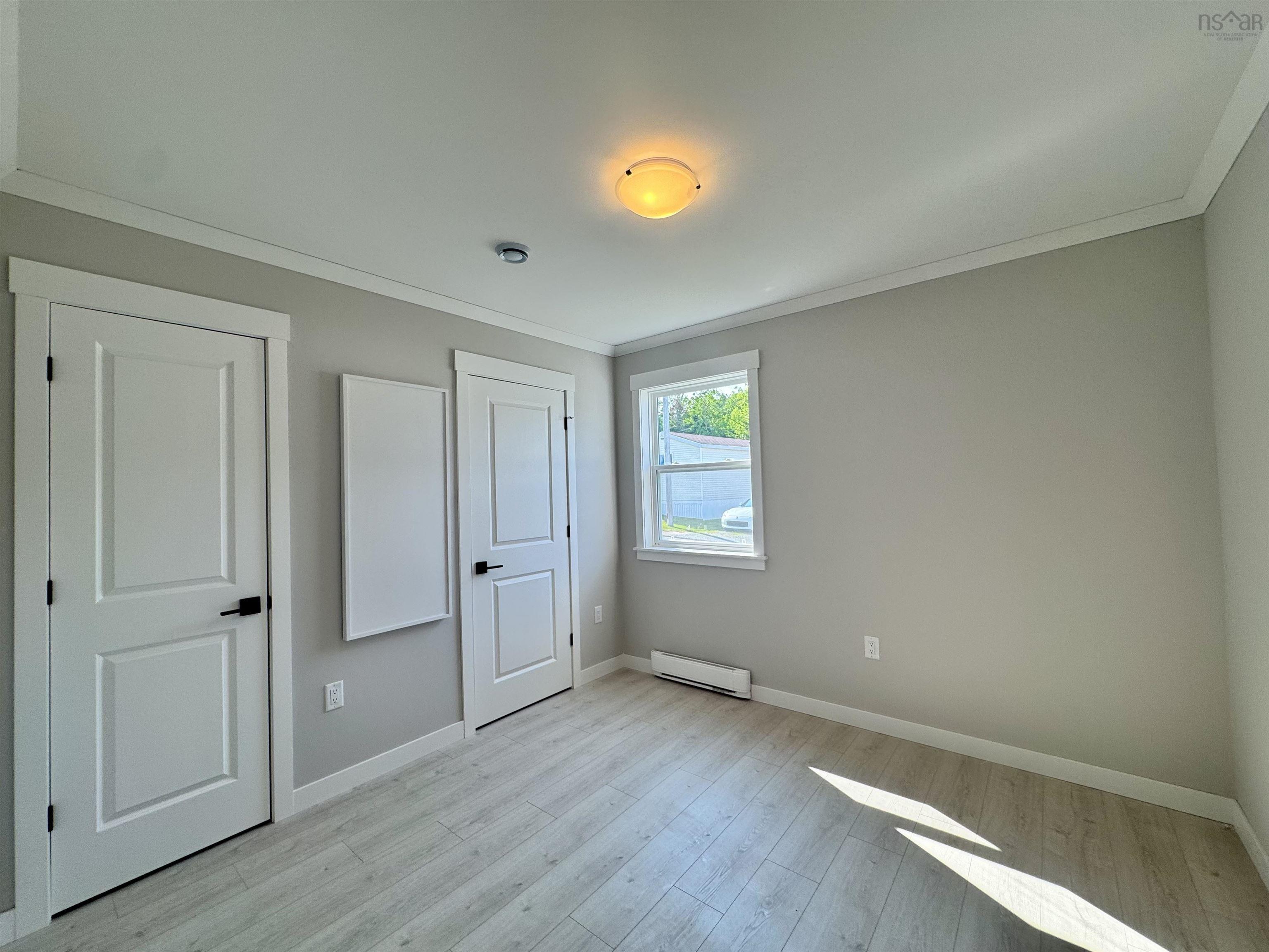 View image 12